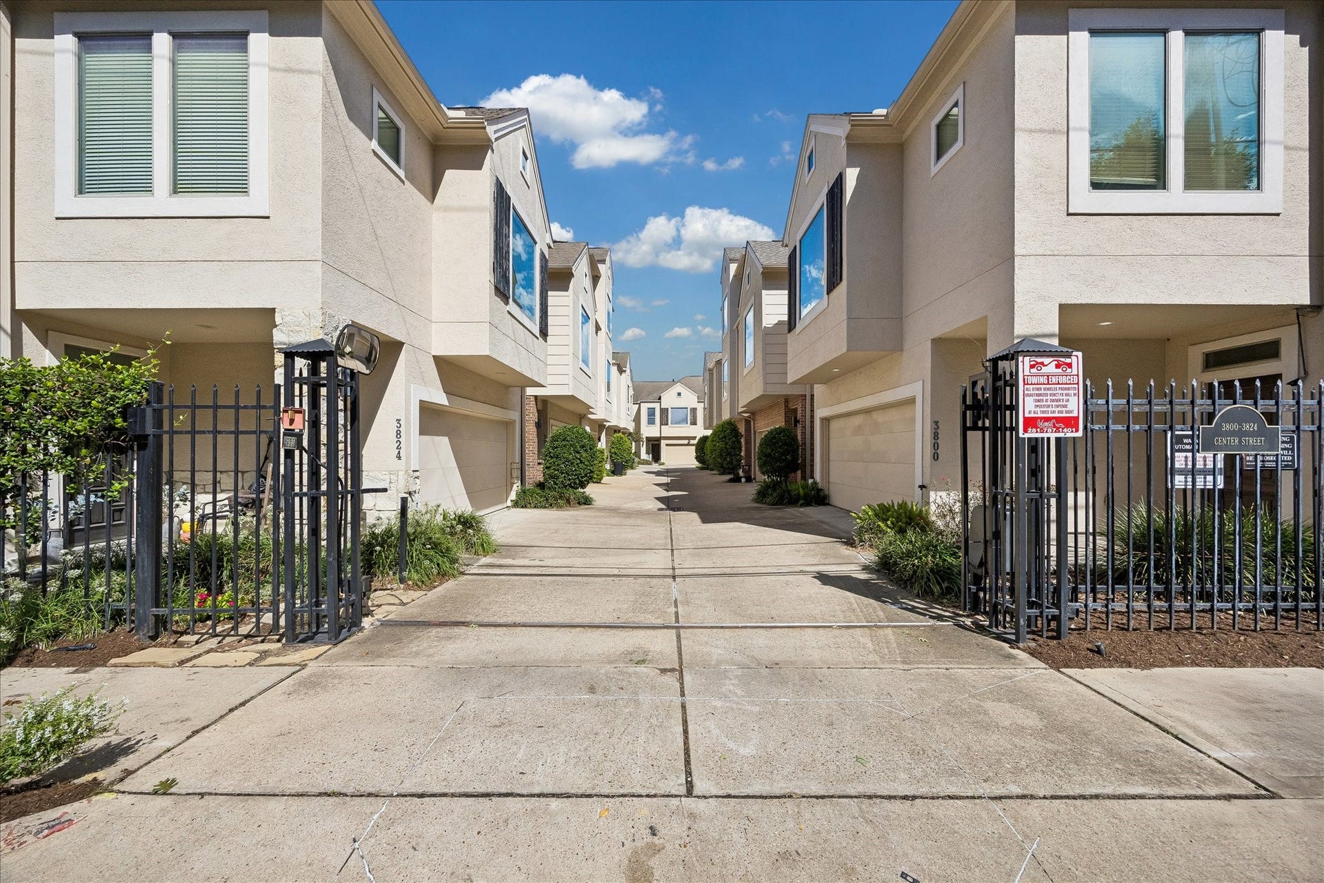 3812 Center Street, Houston, TX 77007 3812 Center Street, Houston, TX 77007