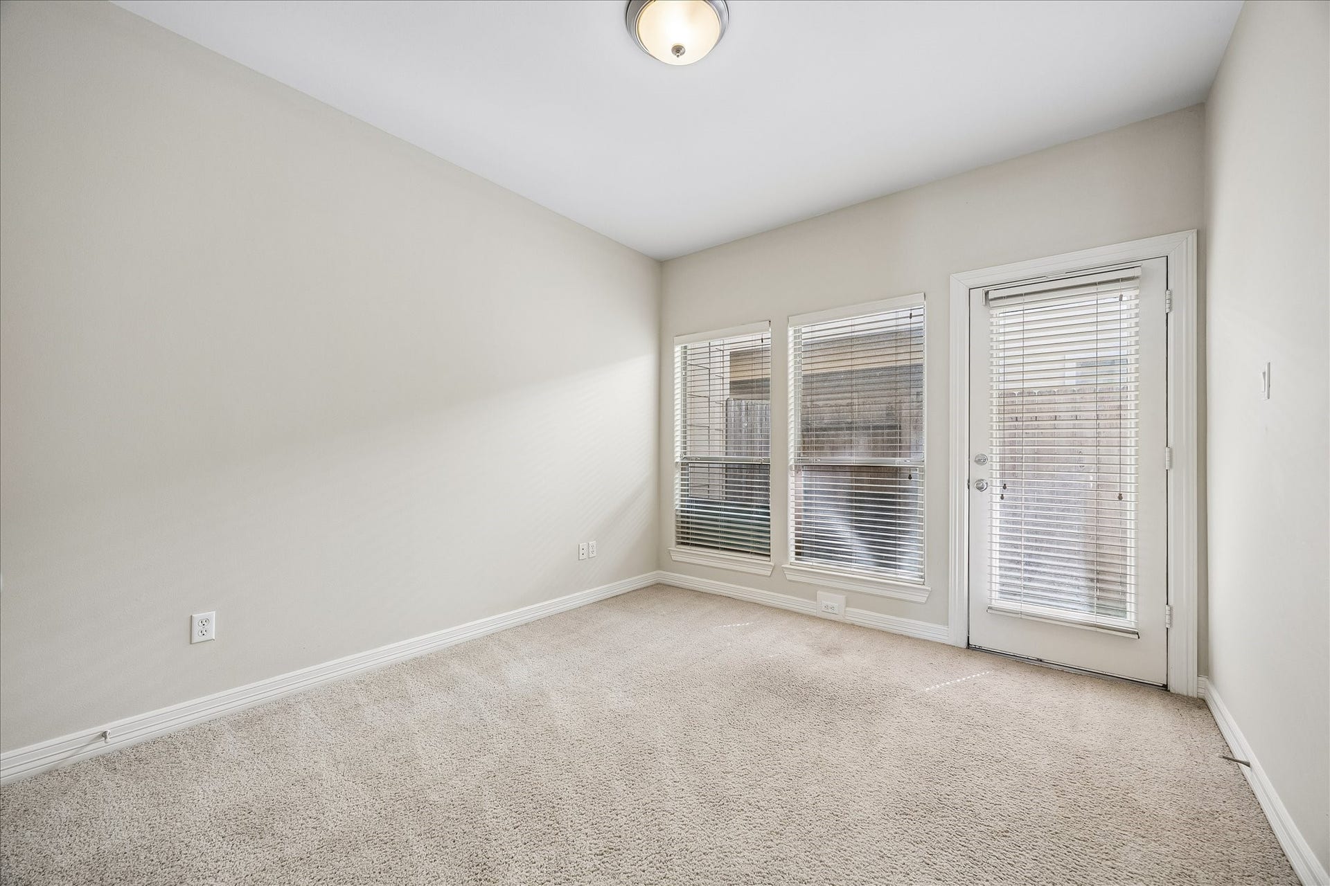 3812 Center Street, Houston, TX 77007 3812 Center Street, Houston, TX 77007