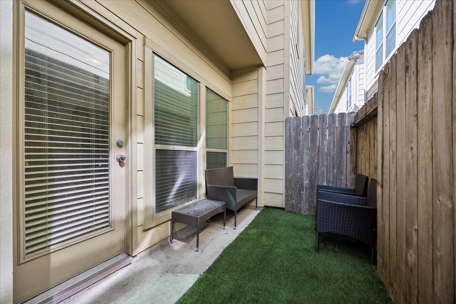 3812 Center Street, Houston, TX 77007 3812 Center Street, Houston, TX 77007