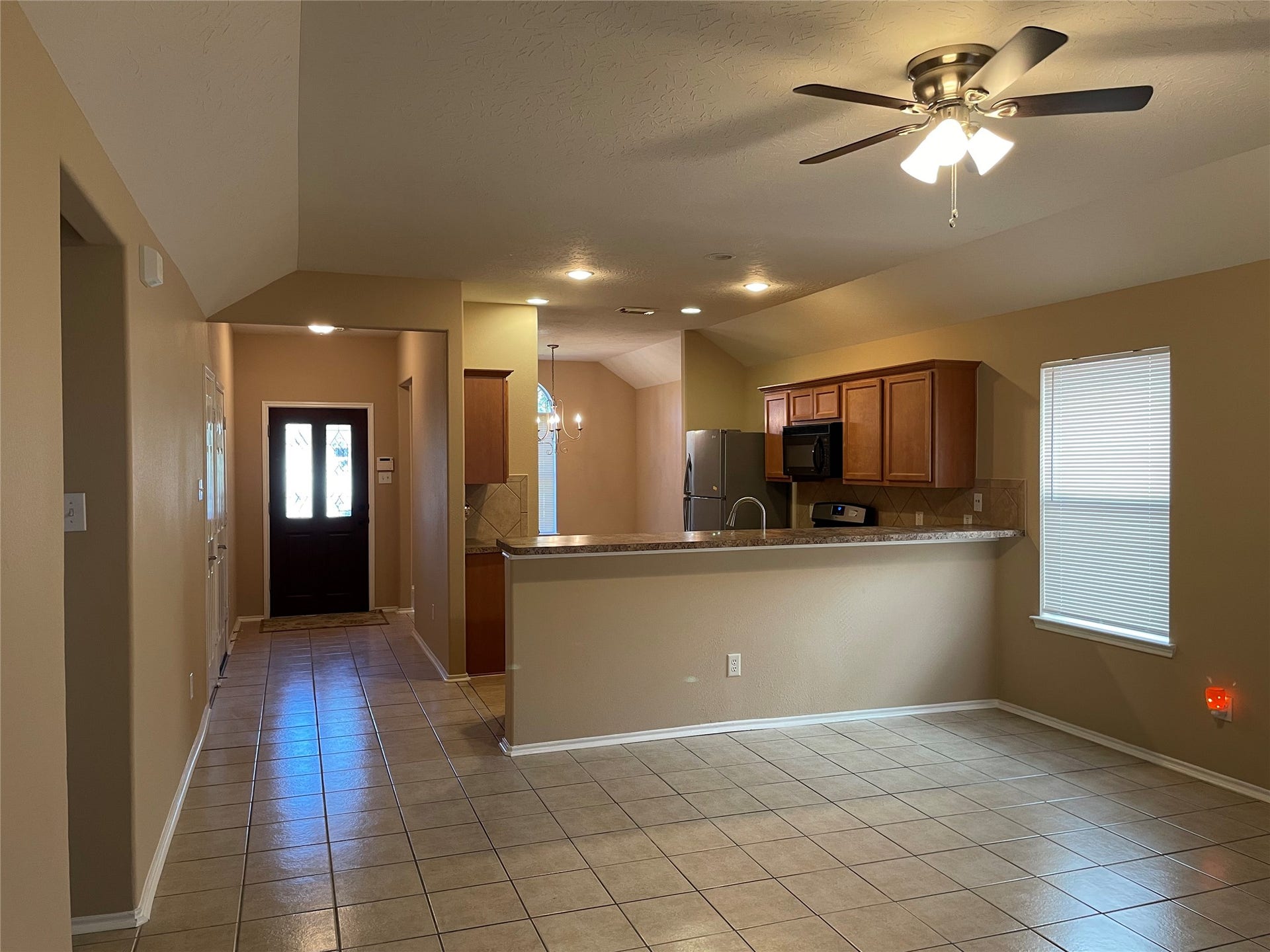 2147 Acorn Glen Trail, Fresno, TX 77545 2147 Acorn Glen Trail, Fresno, TX 77545
