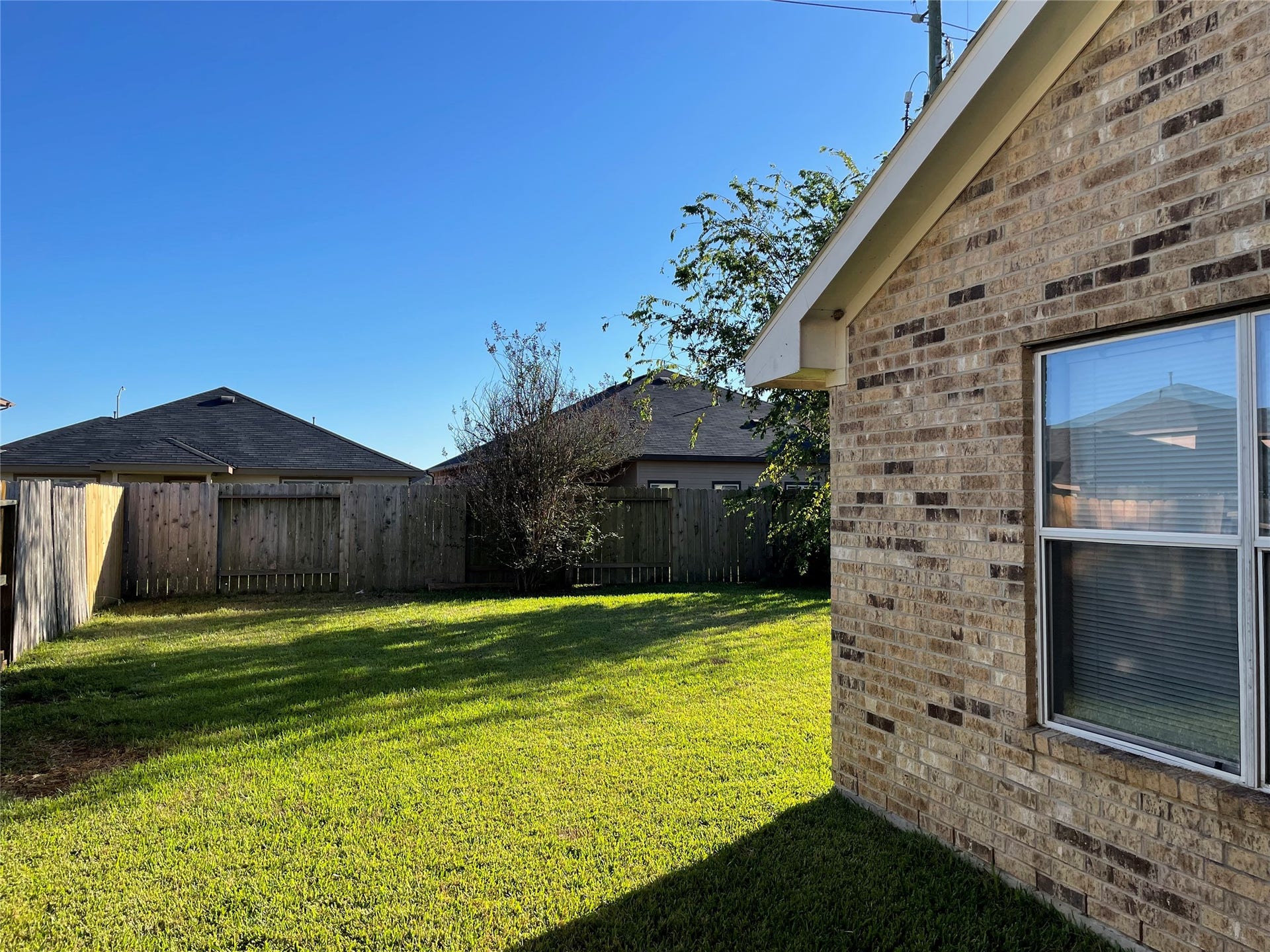 2147 Acorn Glen Trail, Fresno, TX 77545 2147 Acorn Glen Trail, Fresno, TX 77545