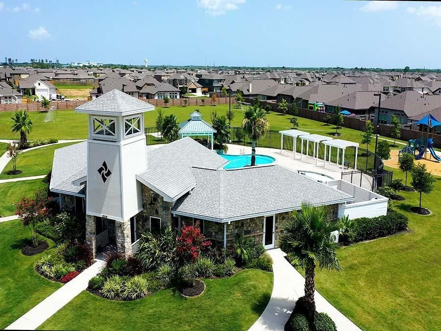 2134 Open Prairie Drive, Texas City, TX 77568 2134 Open Prairie Drive, Texas City, TX 77568