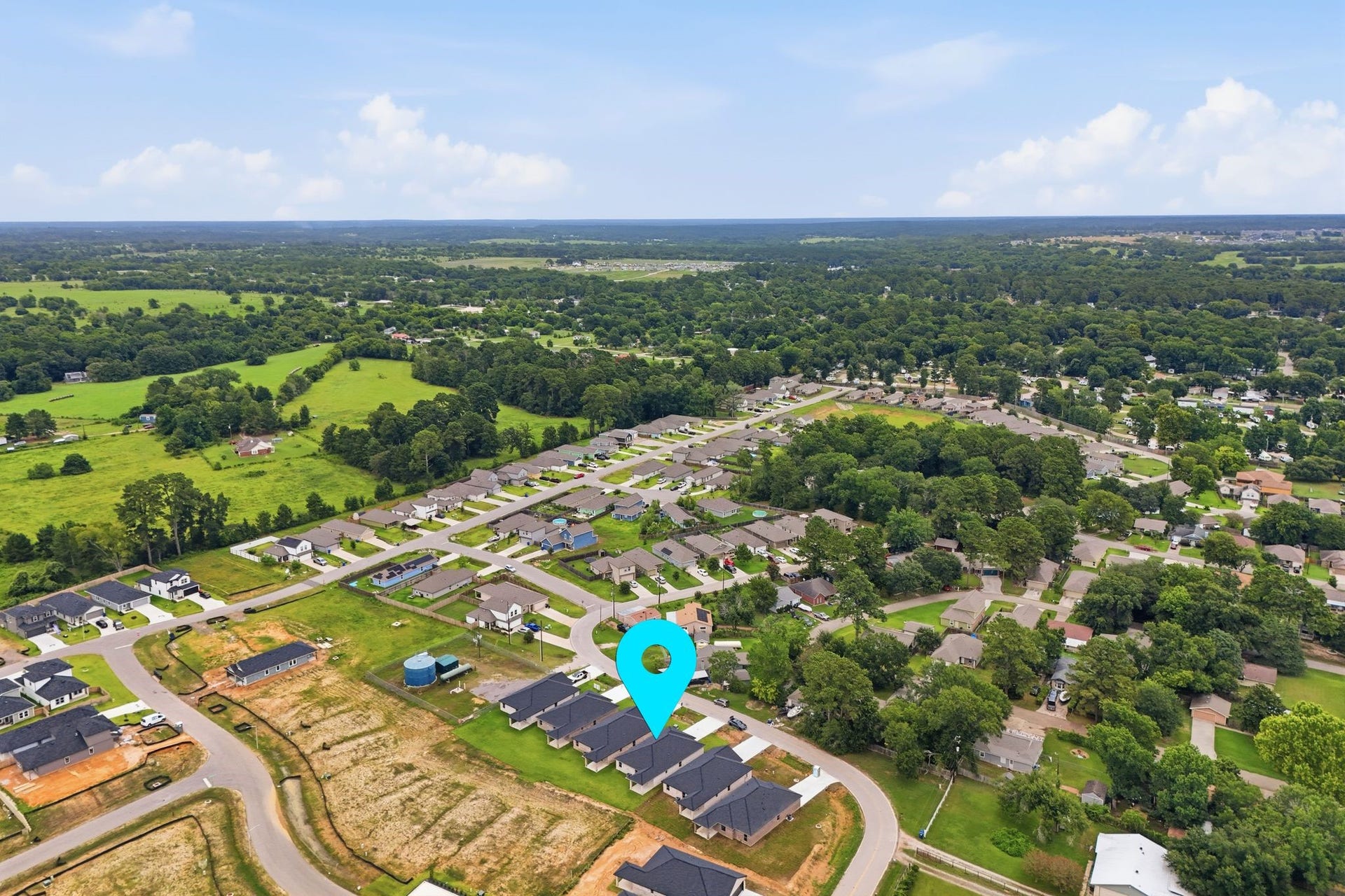 13146 Lake Conroe Bay Road, Willis, TX 77318 13146 Lake Conroe Bay Road, Willis, TX 77318