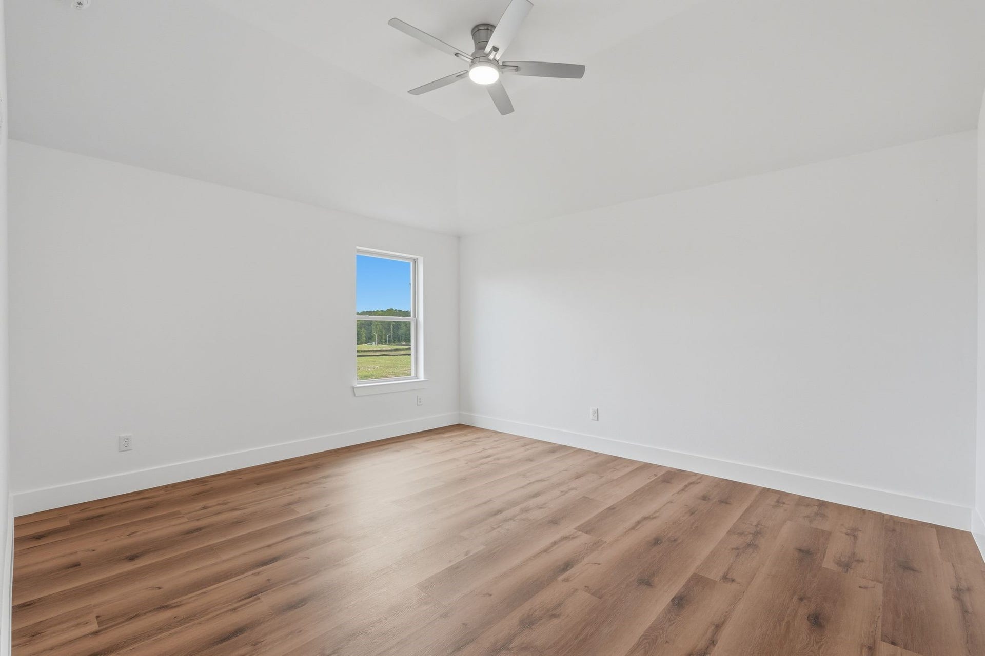 13146 Lake Conroe Bay Road, Willis, TX 77318 13146 Lake Conroe Bay Road, Willis, TX 77318