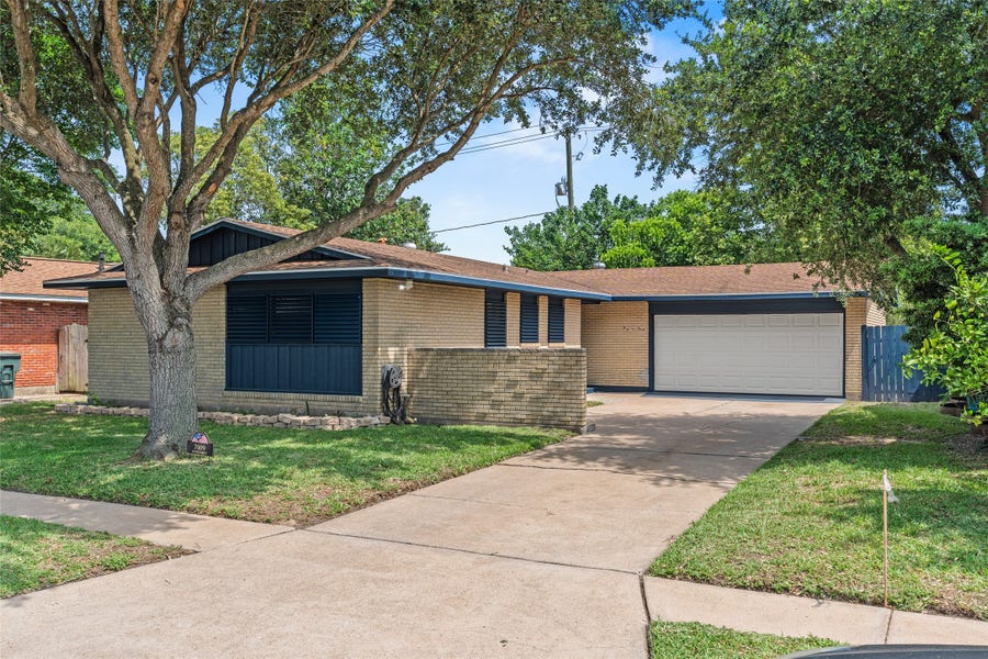 Property photo for 7009 Youpon Drive, Galveston, TX
