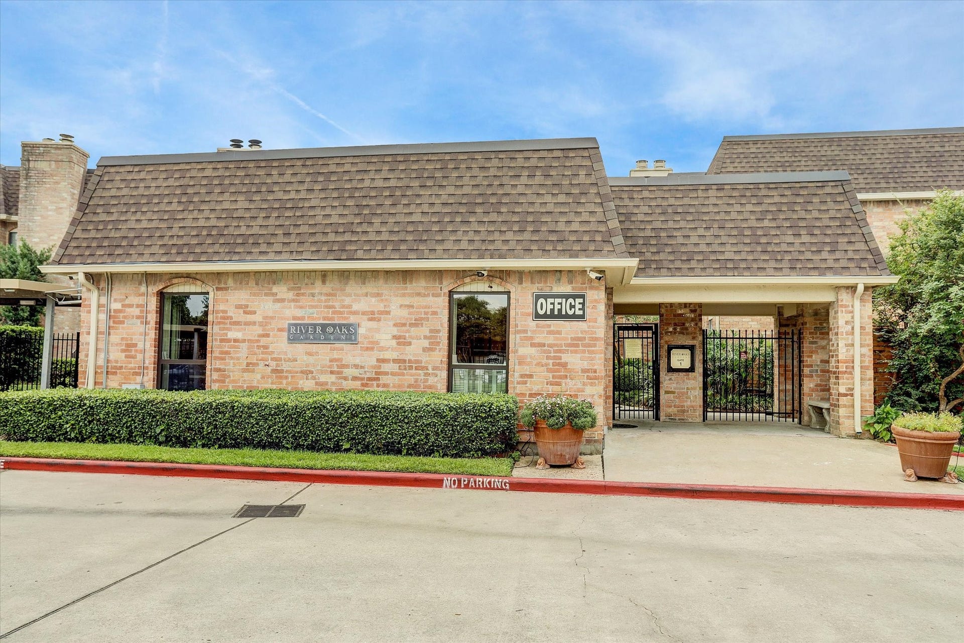 1601 S Shepherd Drive, #281, Houston, TX 77019 1601 S Shepherd Drive, #281, Houston, TX 77019