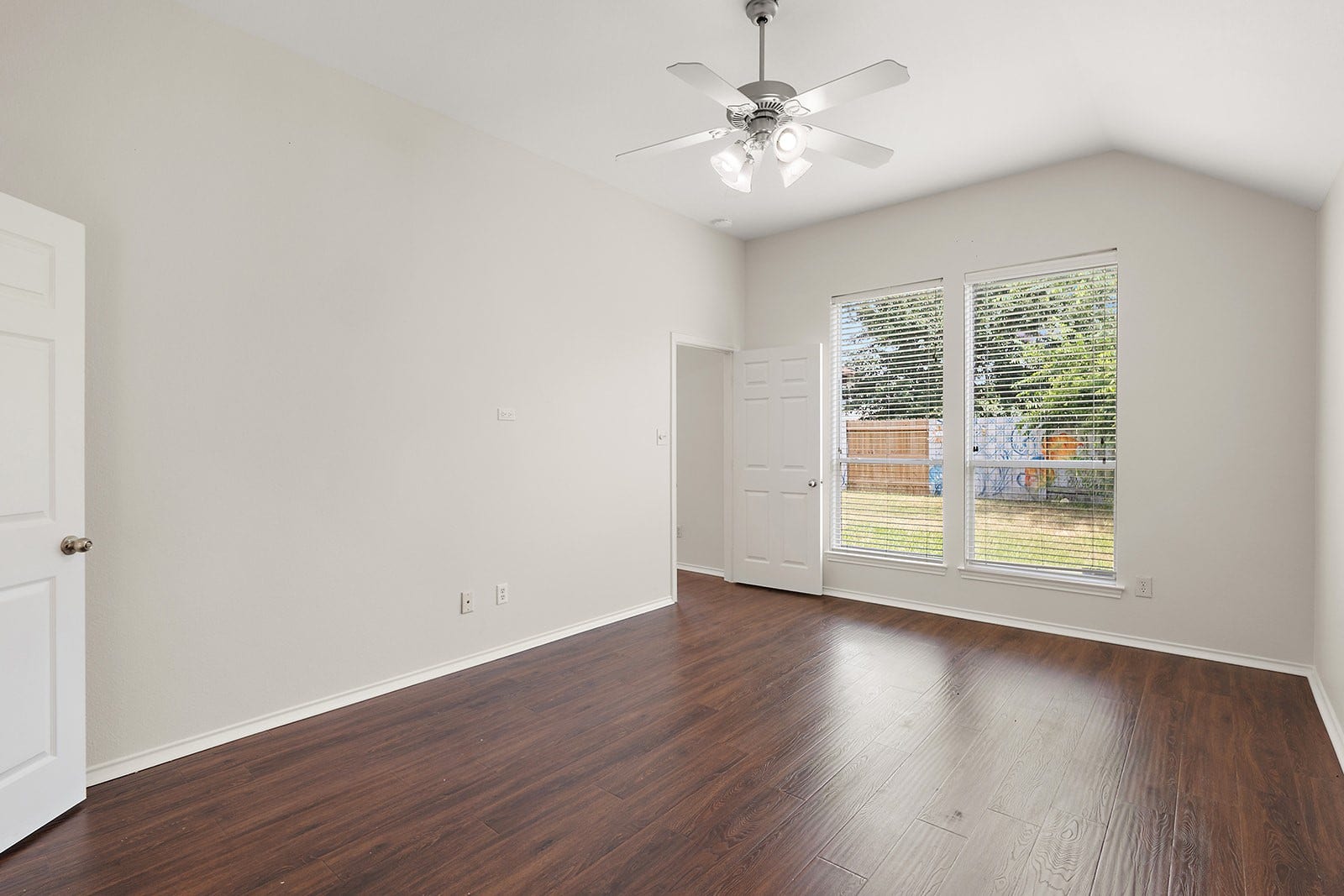 28207 Everett Knolls Drive, Katy, TX 77494 28207 Everett Knolls Drive, Katy, TX 77494