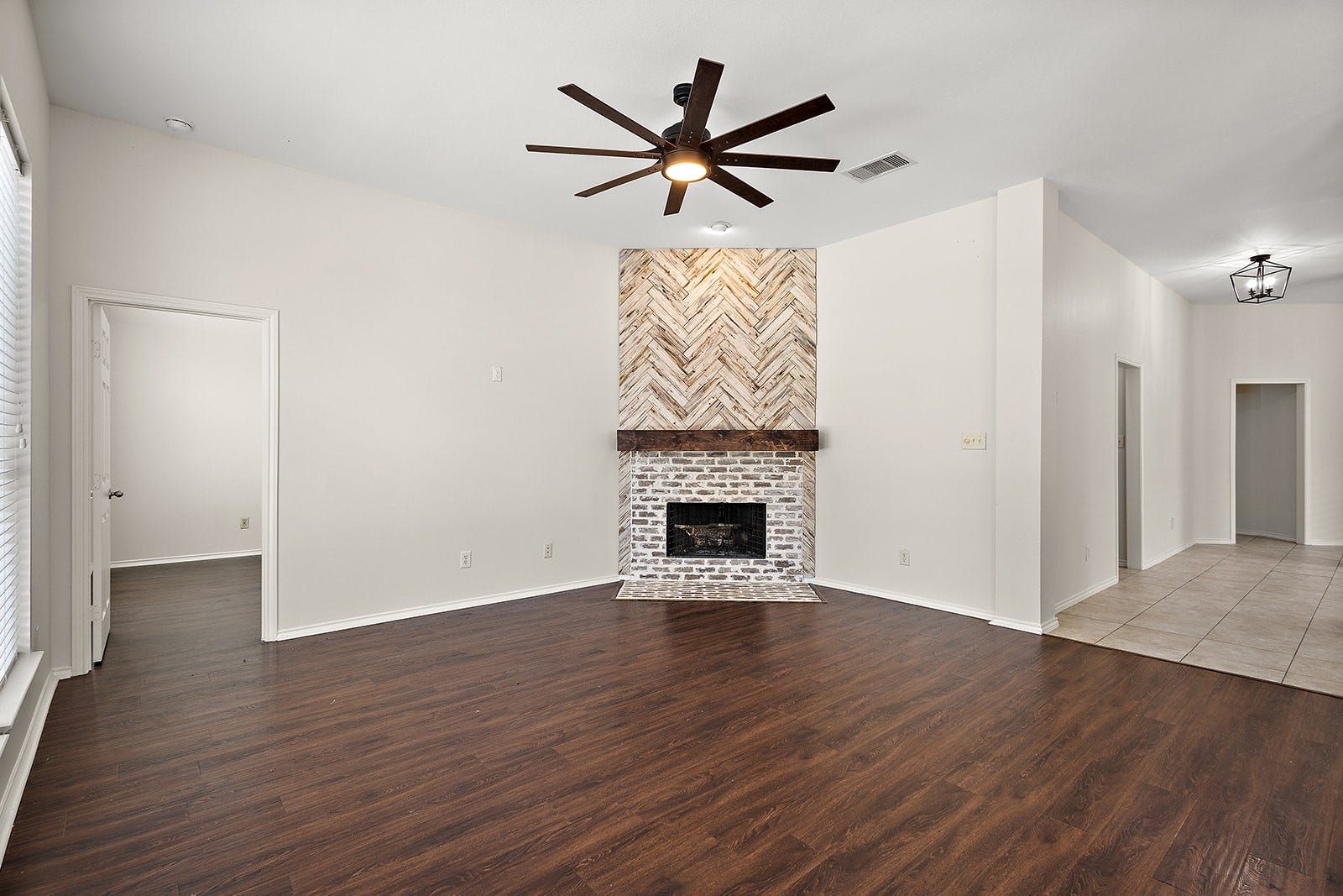 28207 Everett Knolls Drive, Katy, TX 77494 28207 Everett Knolls Drive, Katy, TX 77494