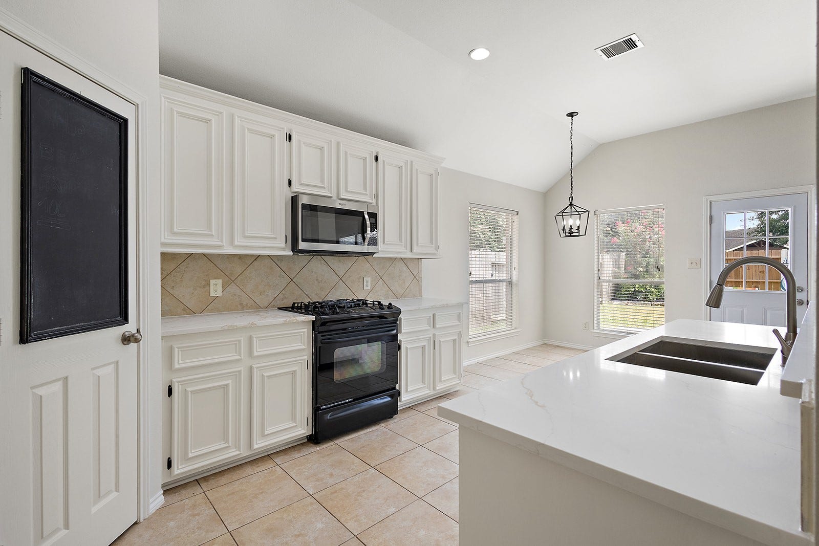 28207 Everett Knolls Drive, Katy, TX 77494 28207 Everett Knolls Drive, Katy, TX 77494