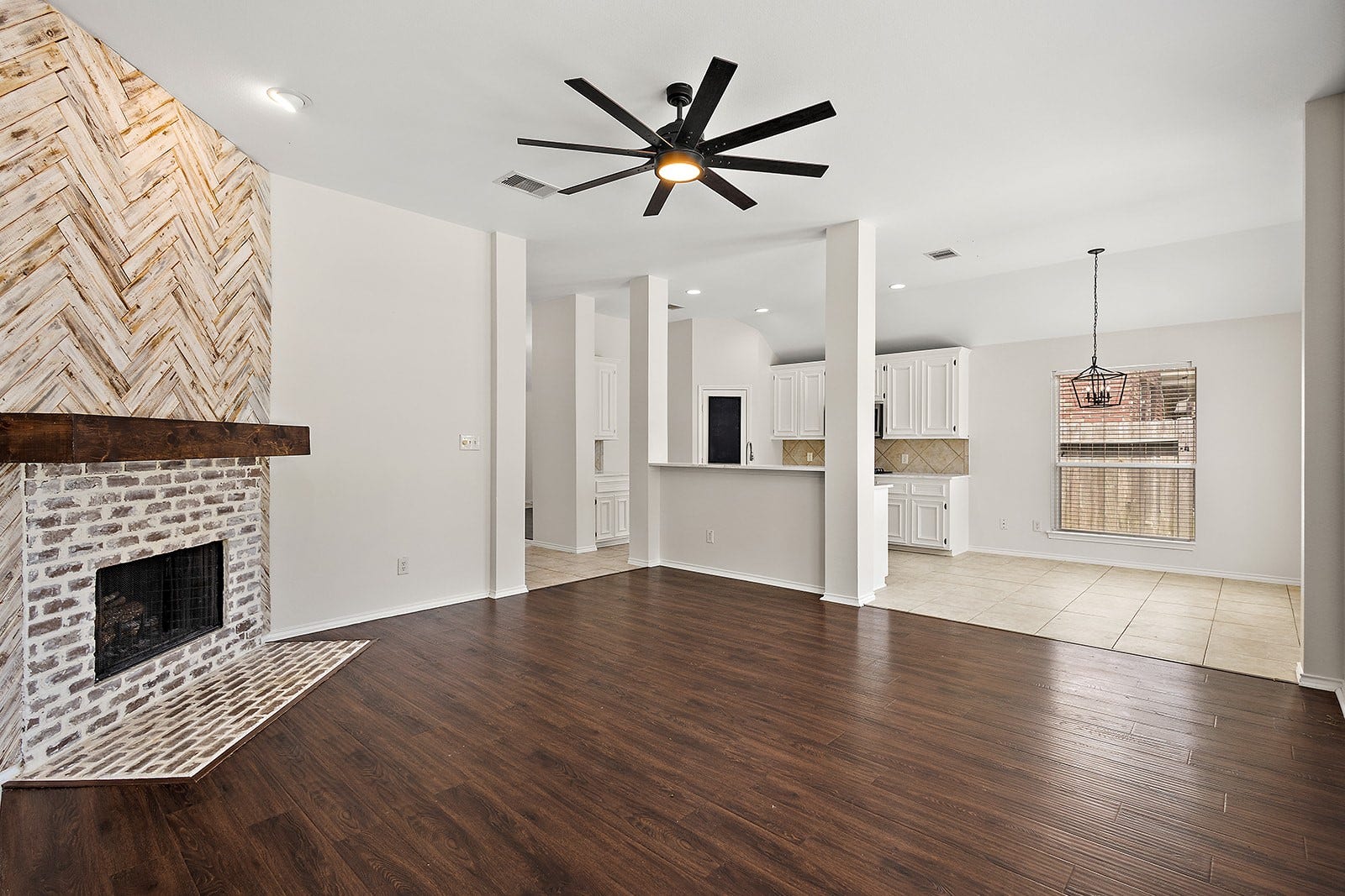 28207 Everett Knolls Drive, Katy, TX 77494 28207 Everett Knolls Drive, Katy, TX 77494
