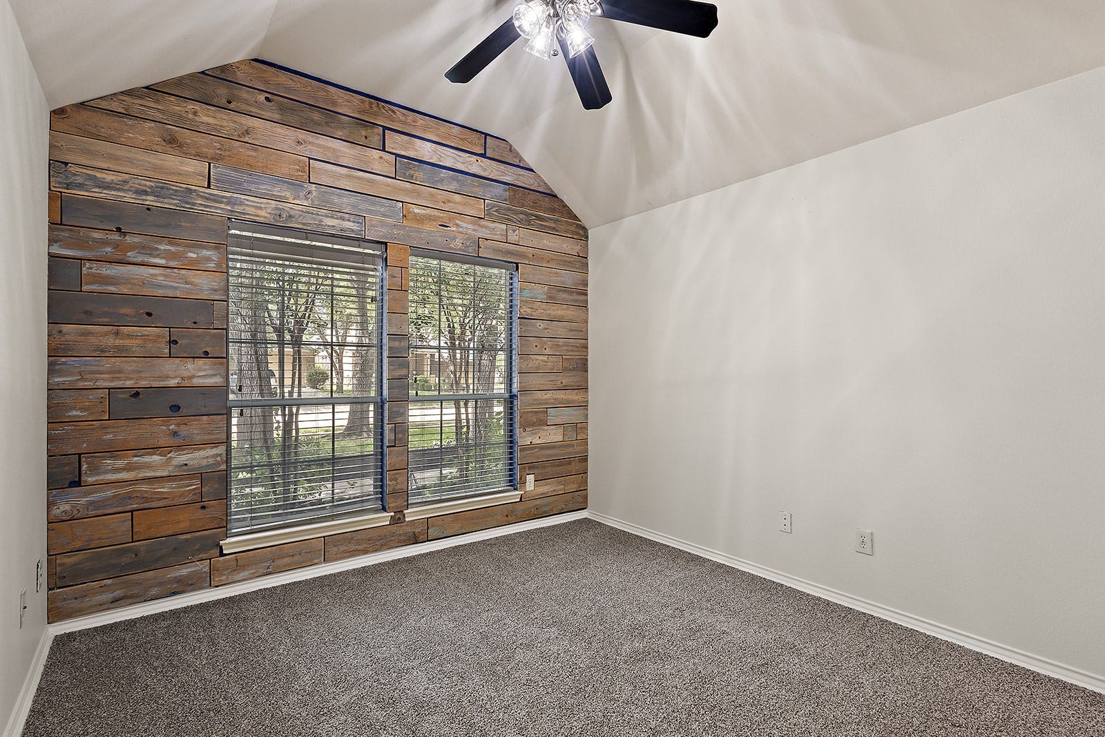 28207 Everett Knolls Drive, Katy, TX 77494 28207 Everett Knolls Drive, Katy, TX 77494