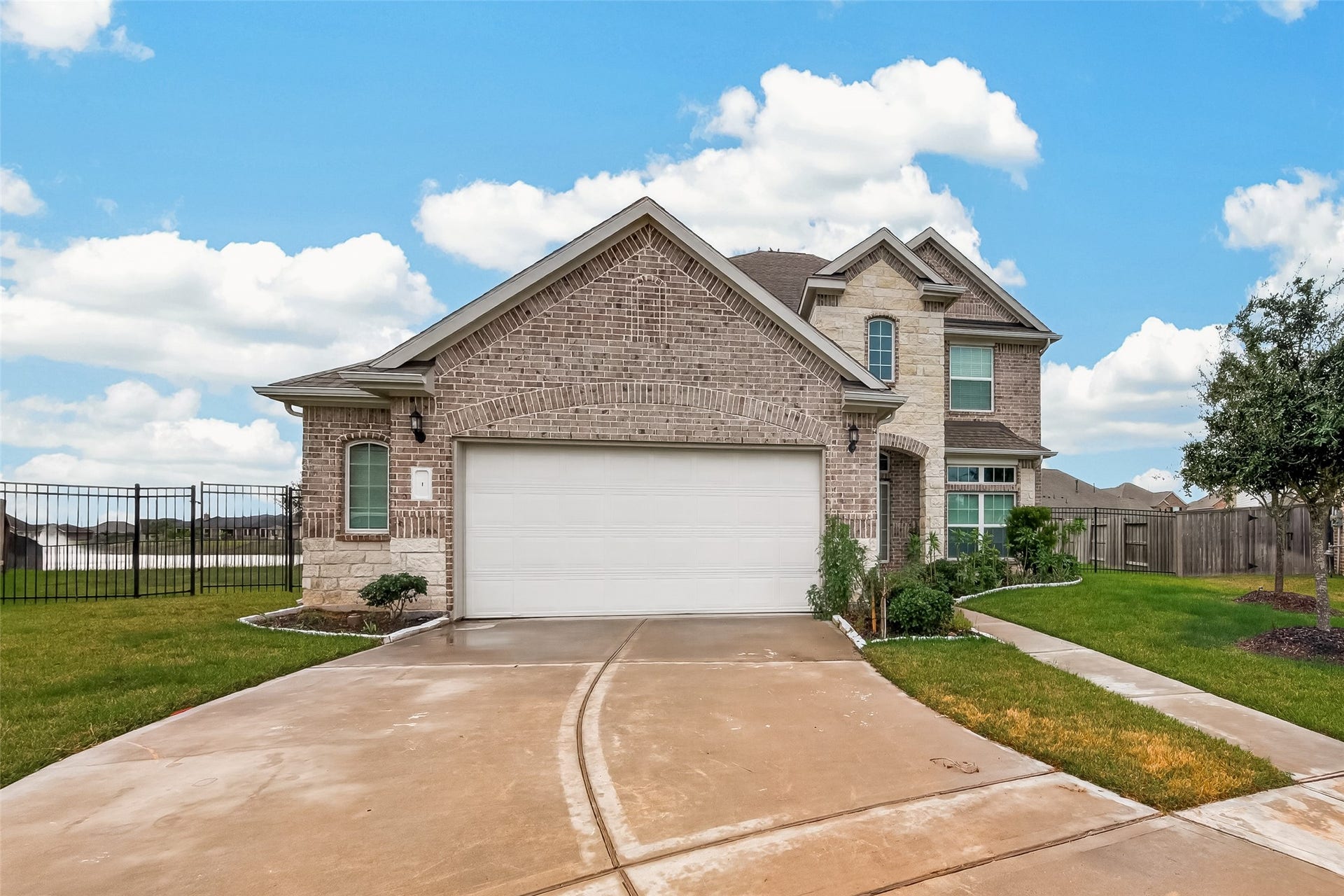 1 Declan Palms Court, Manvel, TX 77578 1 Declan Palms Court, Manvel, TX 77578
