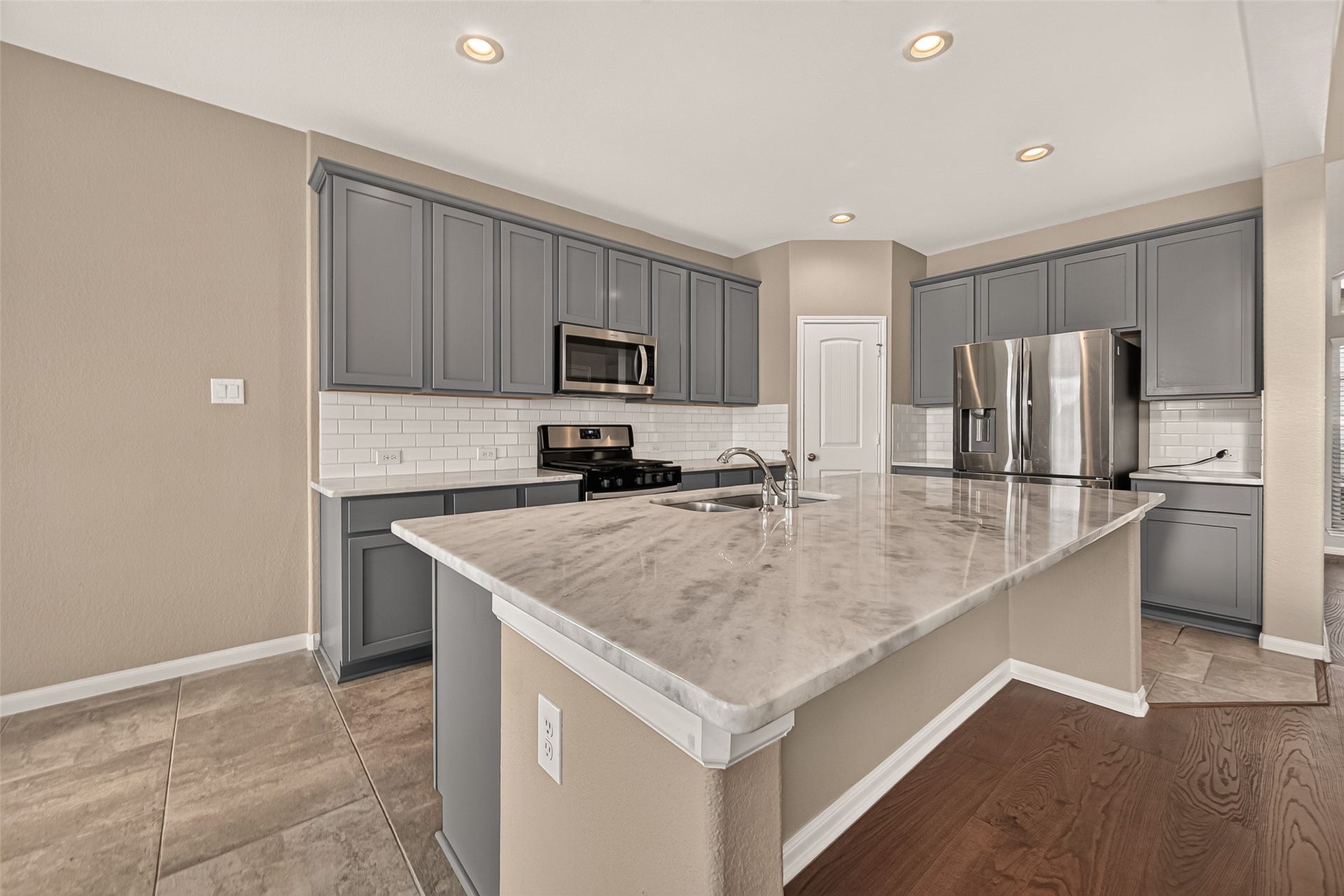 1 Declan Palms Court, Manvel, TX 77578 1 Declan Palms Court, Manvel, TX 77578