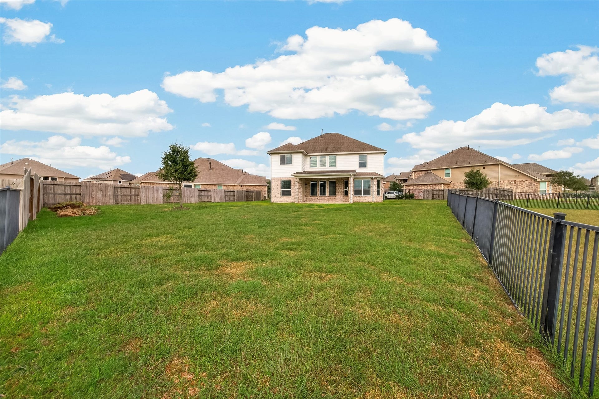 1 Declan Palms Court, Manvel, TX 77578 1 Declan Palms Court, Manvel, TX 77578