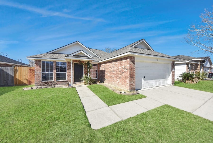Property photo for 3223 Red Cedar Drive, Baytown, TX