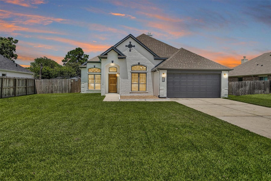 Property photo for 12126 Walden Rd Road, Montgomery, TX