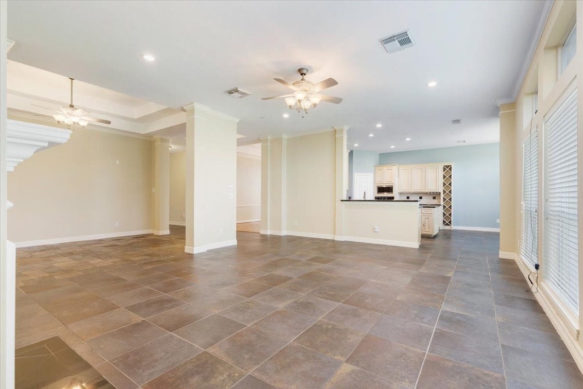 3010 Ravensport Drive, Pearland, TX 77584 Family Room