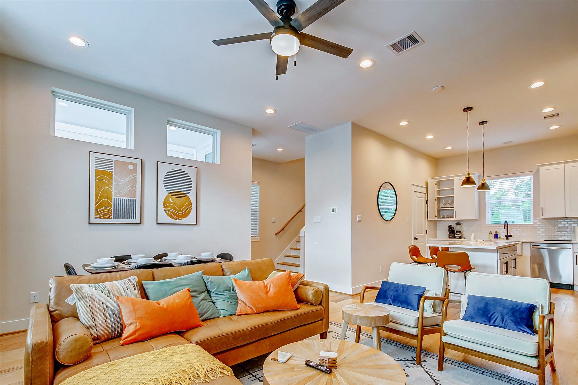 5330 Donovan Gardens Lane, Houston, TX 77091