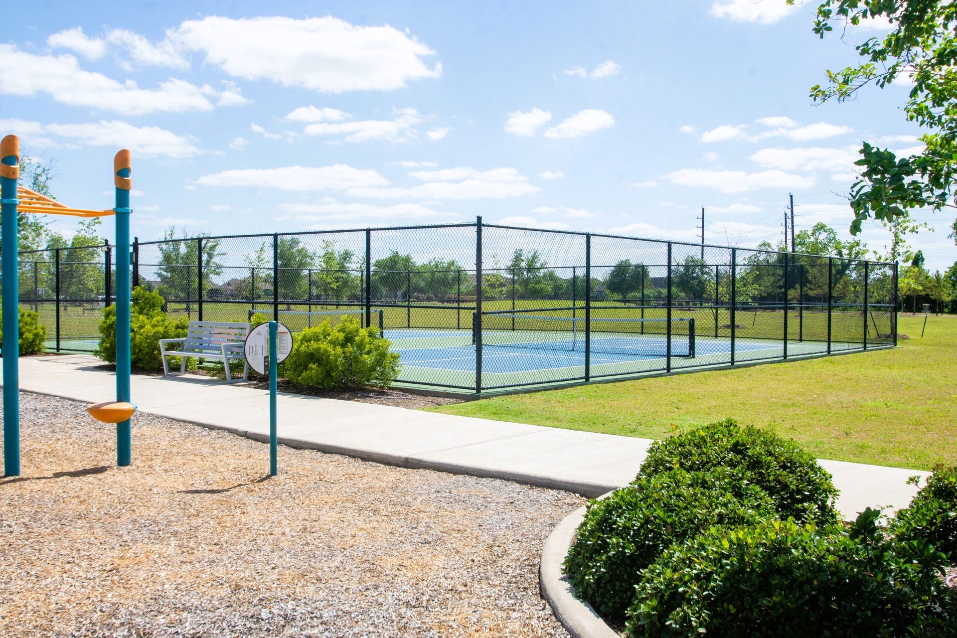 4103 Shackleton Court, Iowa Colony, TX 77583 4103 Shackleton Court, Iowa Colony, TX 77583