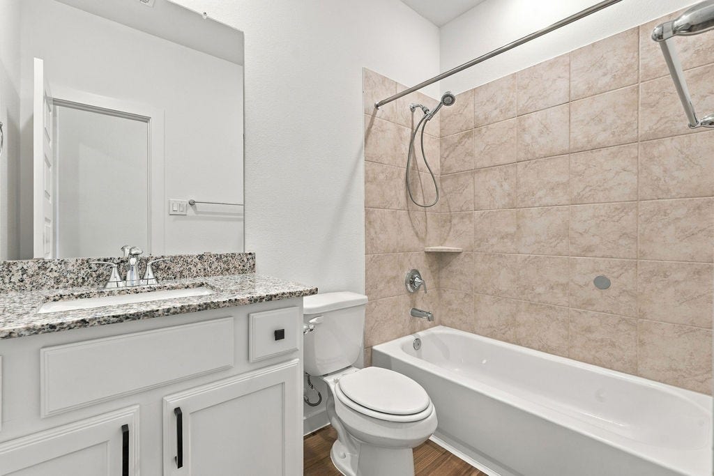 4103 Shackleton Court, Iowa Colony, TX 77583 4103 Shackleton Court, Iowa Colony, TX 77583