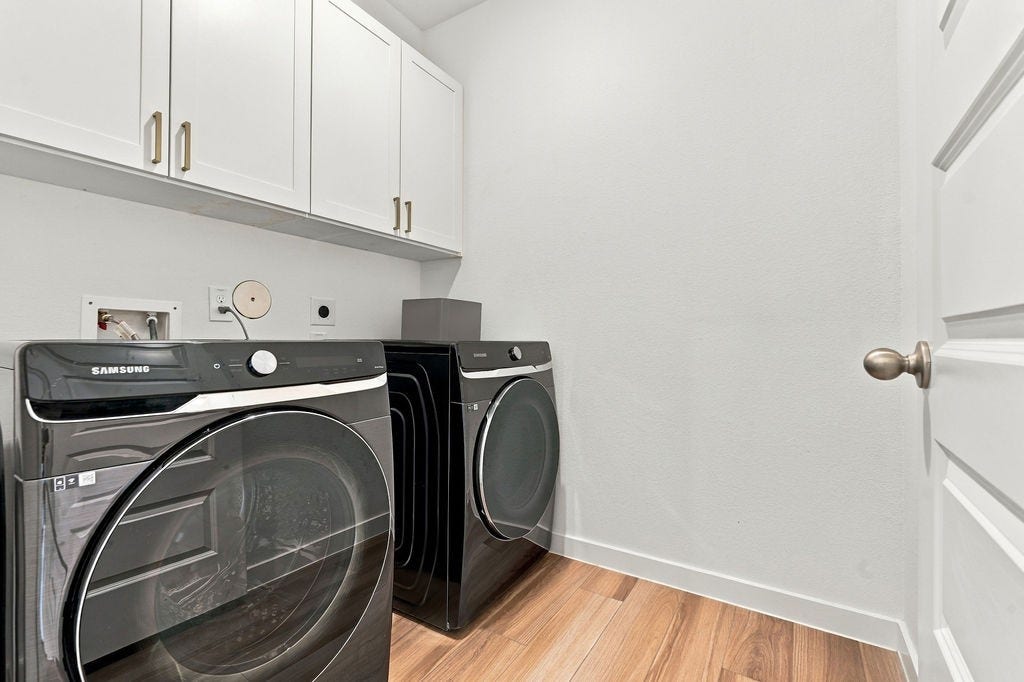 4103 Shackleton Court, Iowa Colony, TX 77583 4103 Shackleton Court, Iowa Colony, TX 77583