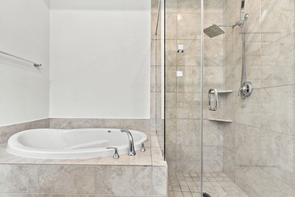 4103 Shackleton Court, Iowa Colony, TX 77583 4103 Shackleton Court, Iowa Colony, TX 77583
