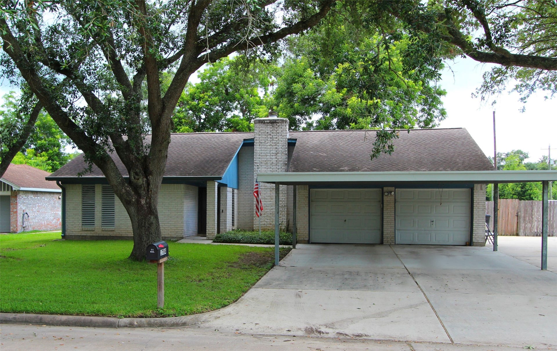 1704 Redwood Circle, Alvin, TX 77511 This wonderful 3-2-2 in Alvin sits on a large corner cul-de-sac lot with huge beautiful trees. Notice the extra parking pad on the side of the home, and the double-wide carport to help protect your cars.