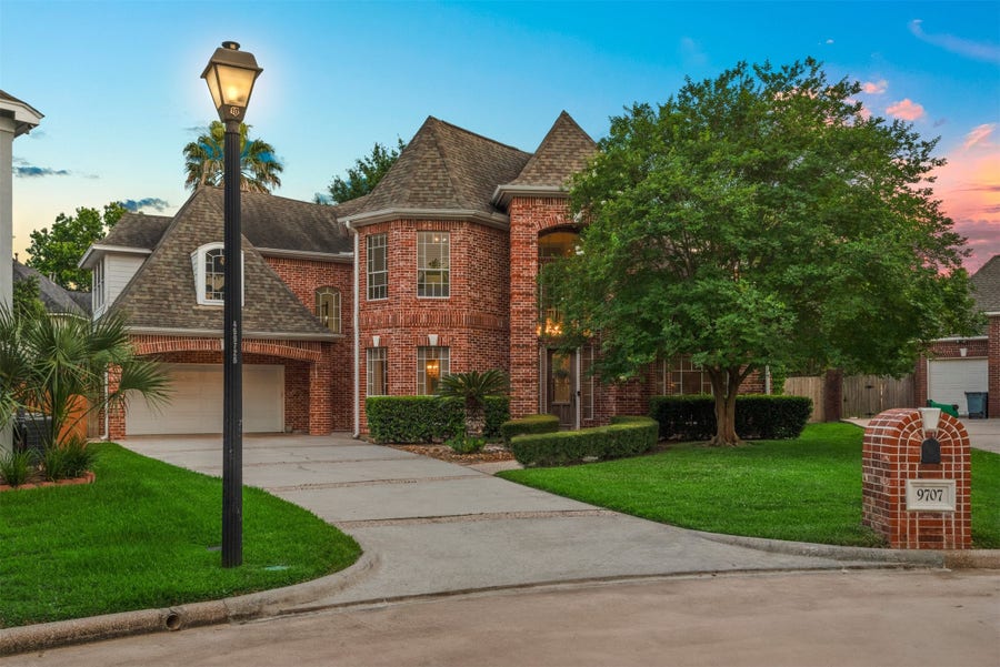Property photo for 9707 Chipstead Circle, Spring, TX