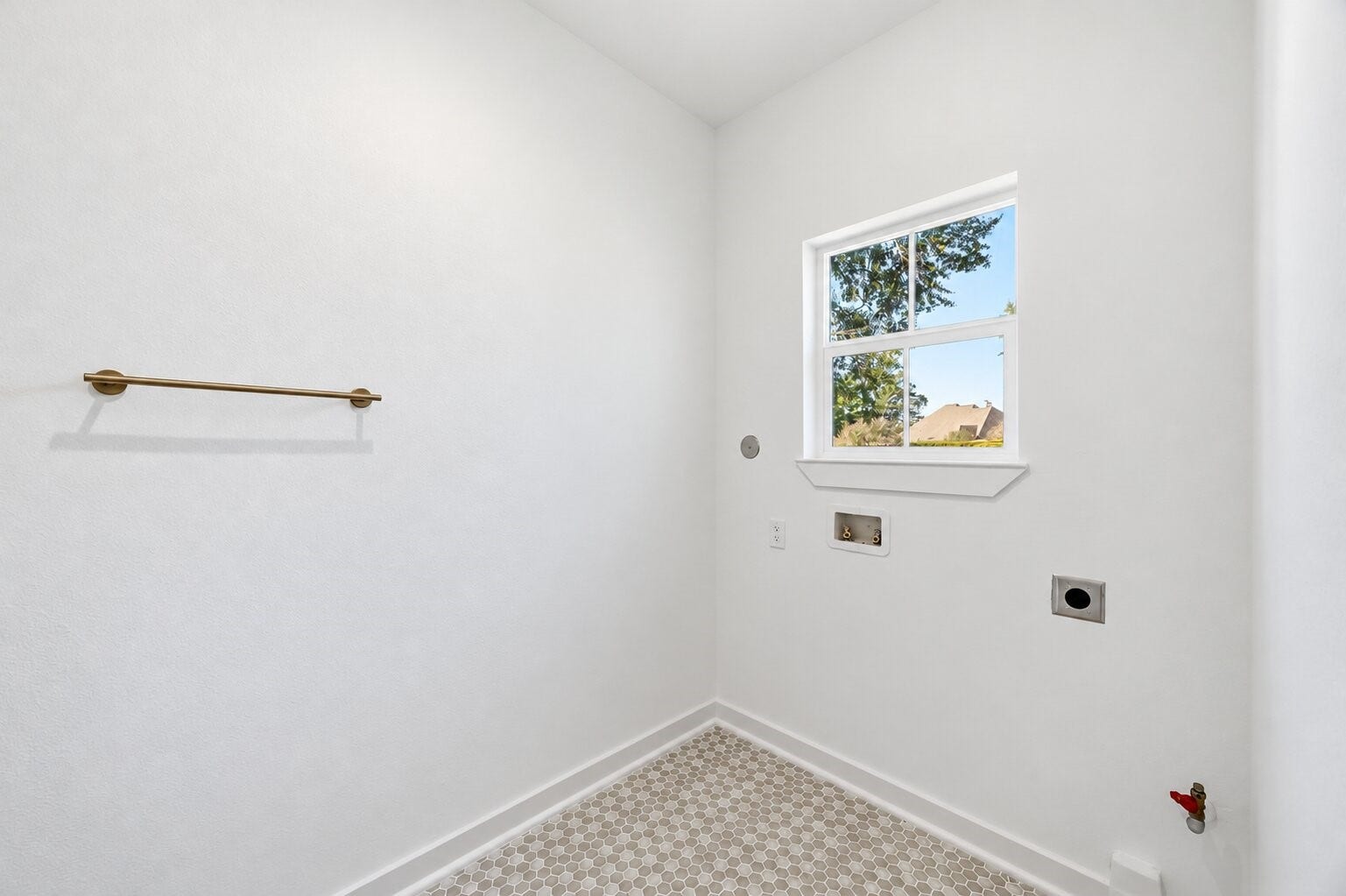 165 Wick Willow Road, Montgomery, TX 77356 Laundry Room