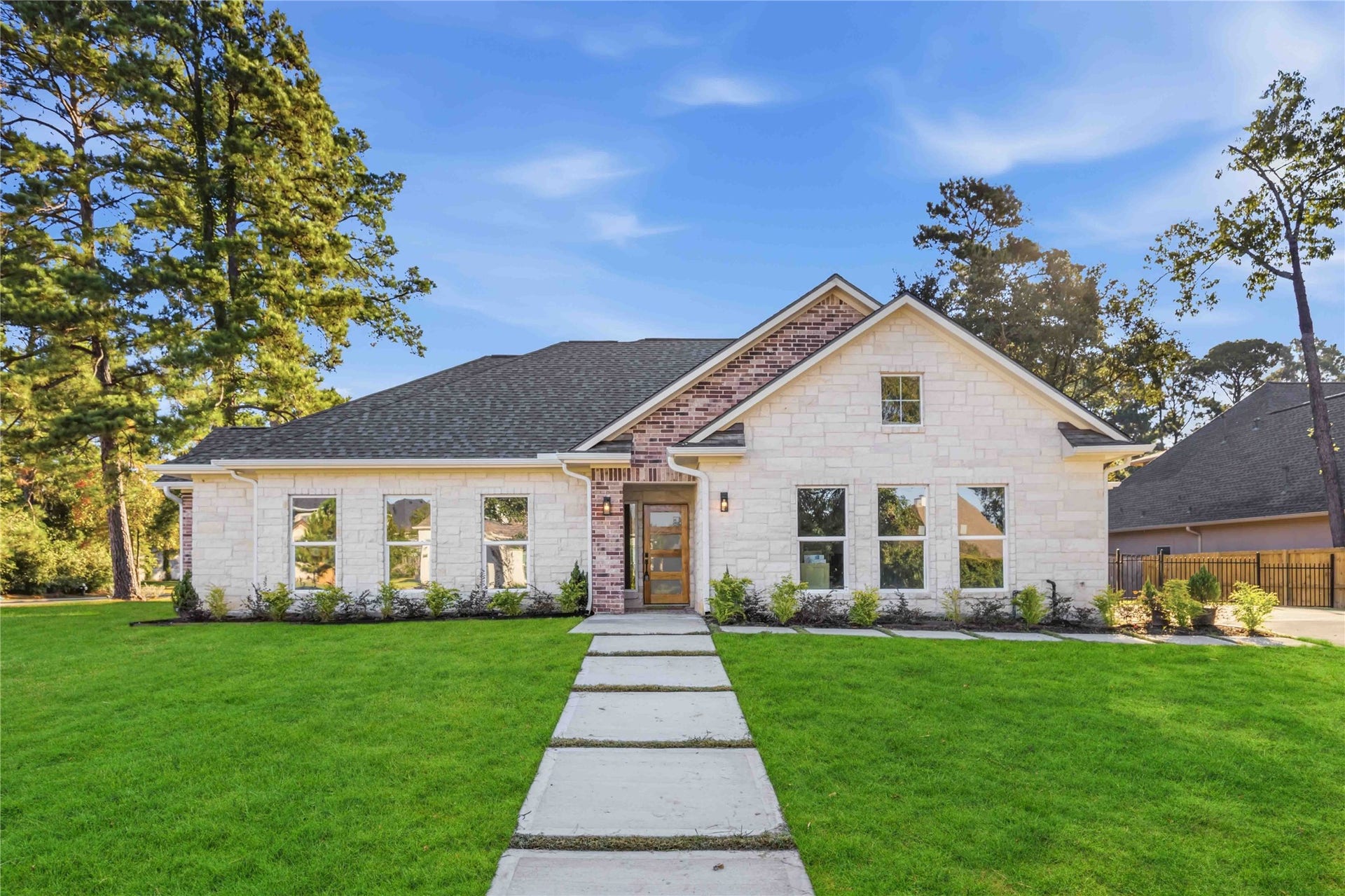 165 Wick Willow Road, Montgomery, TX 77356 Exterior - Front