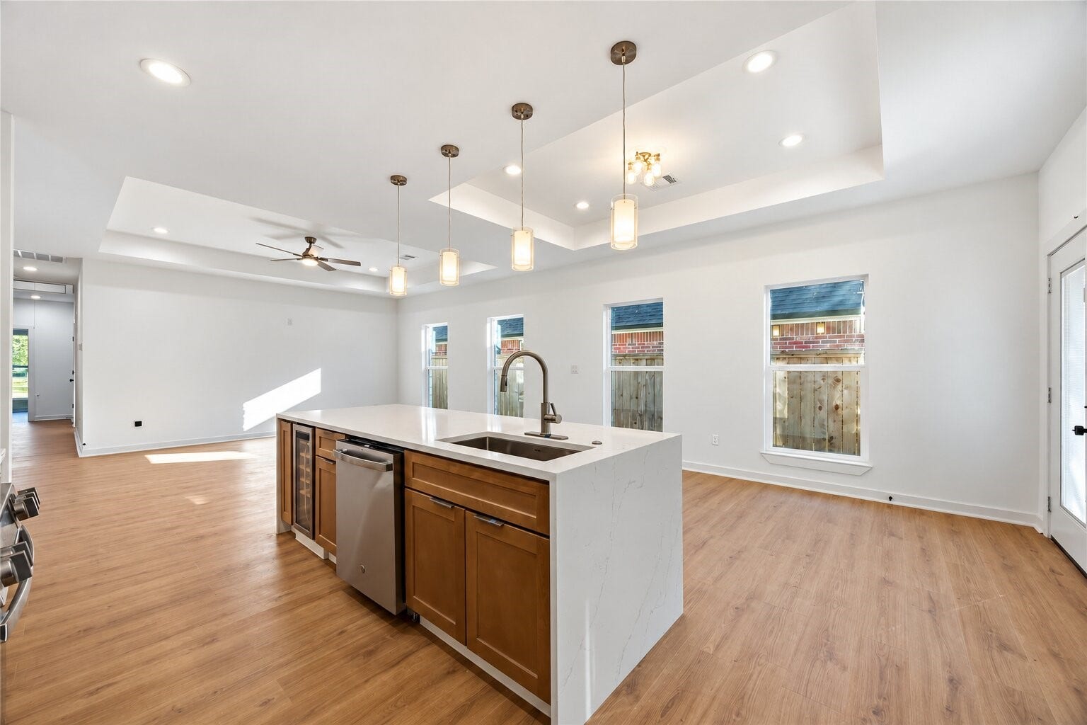 165 Wick Willow Road, Montgomery, TX 77356 Kitchen