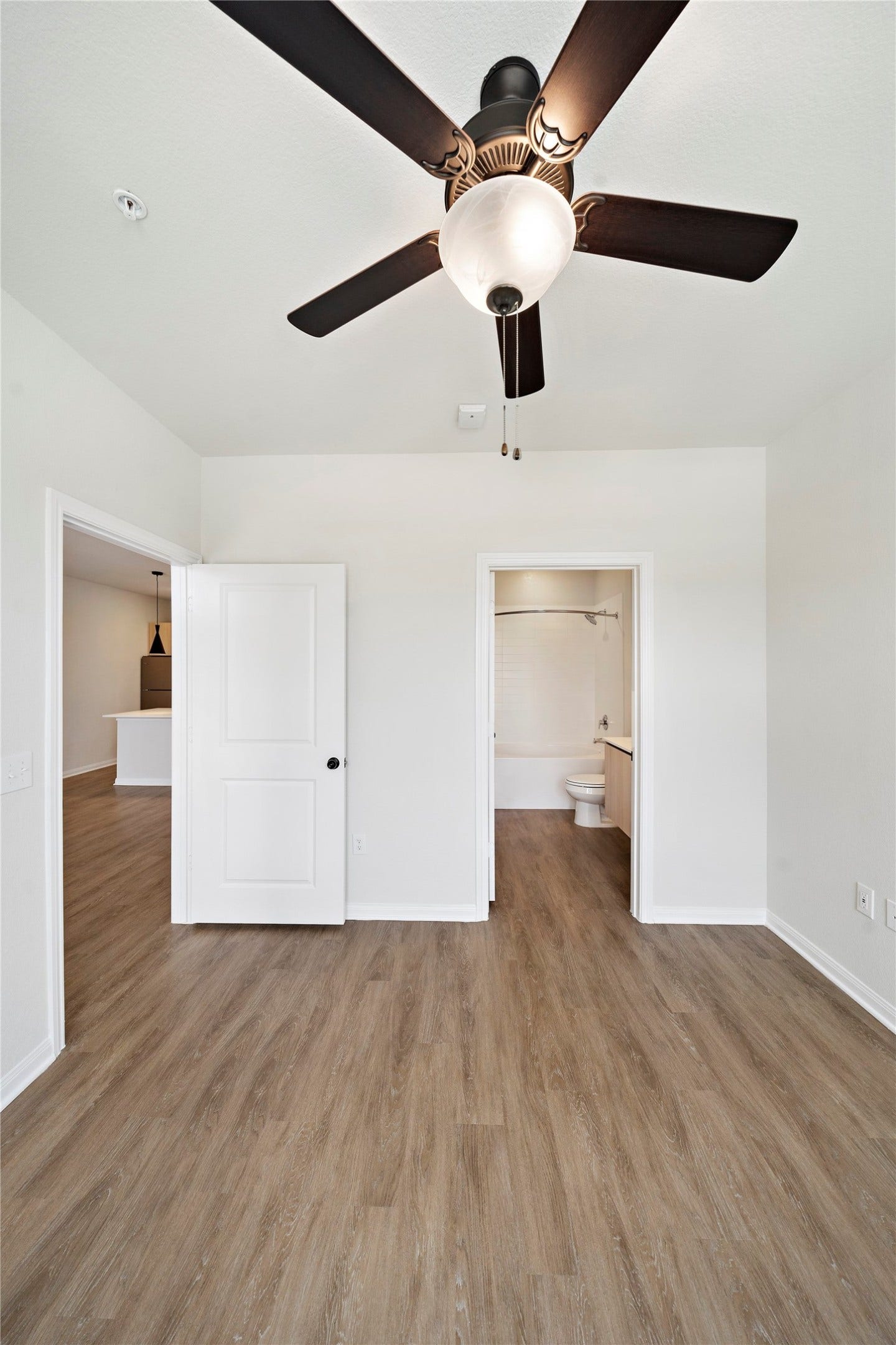 17000 Bissonnet Street, #A0, Richmond, TX 77407 LAYOUT MAY DIFFER / VACANT UNIT SHOWN