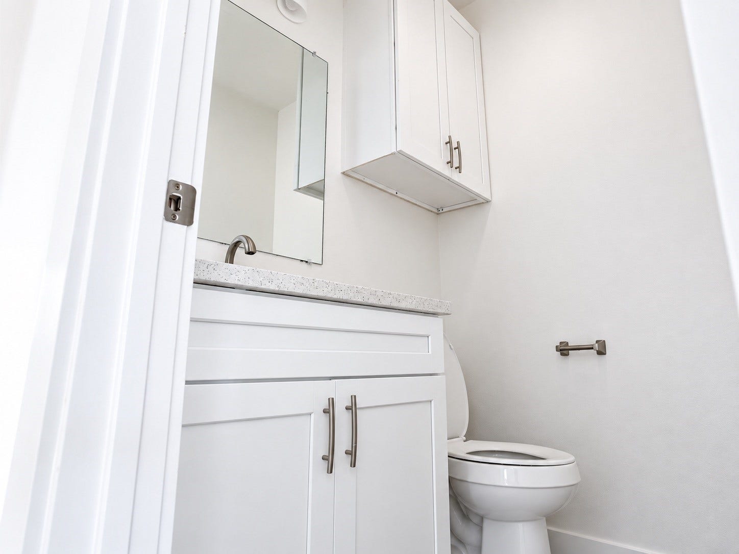 2505 11th Street, #LT6, Hempstead, TX 77445 Half Bathroom