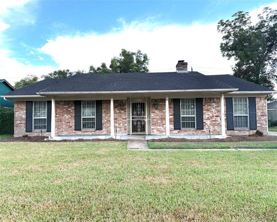 Property photo for 12615 Shannon Hills Drive, Houston, TX