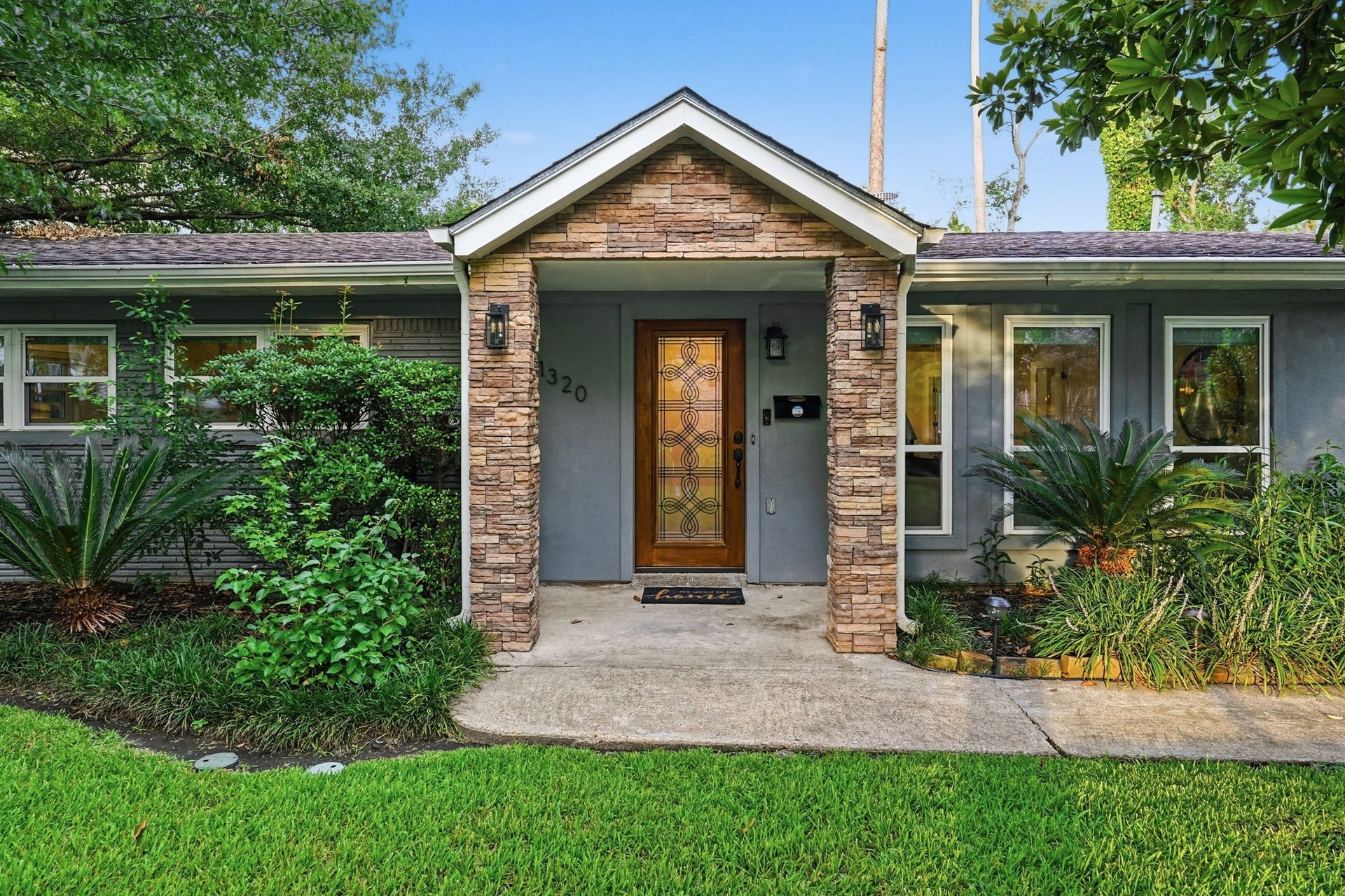 1320 Woodvine Drive, Houston, TX 77055 1320 Woodvine Drive, Houston, TX 77055