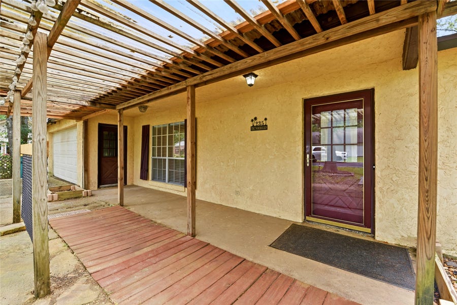 Property photo for 235 Thunderbird Court, Conroe, TX