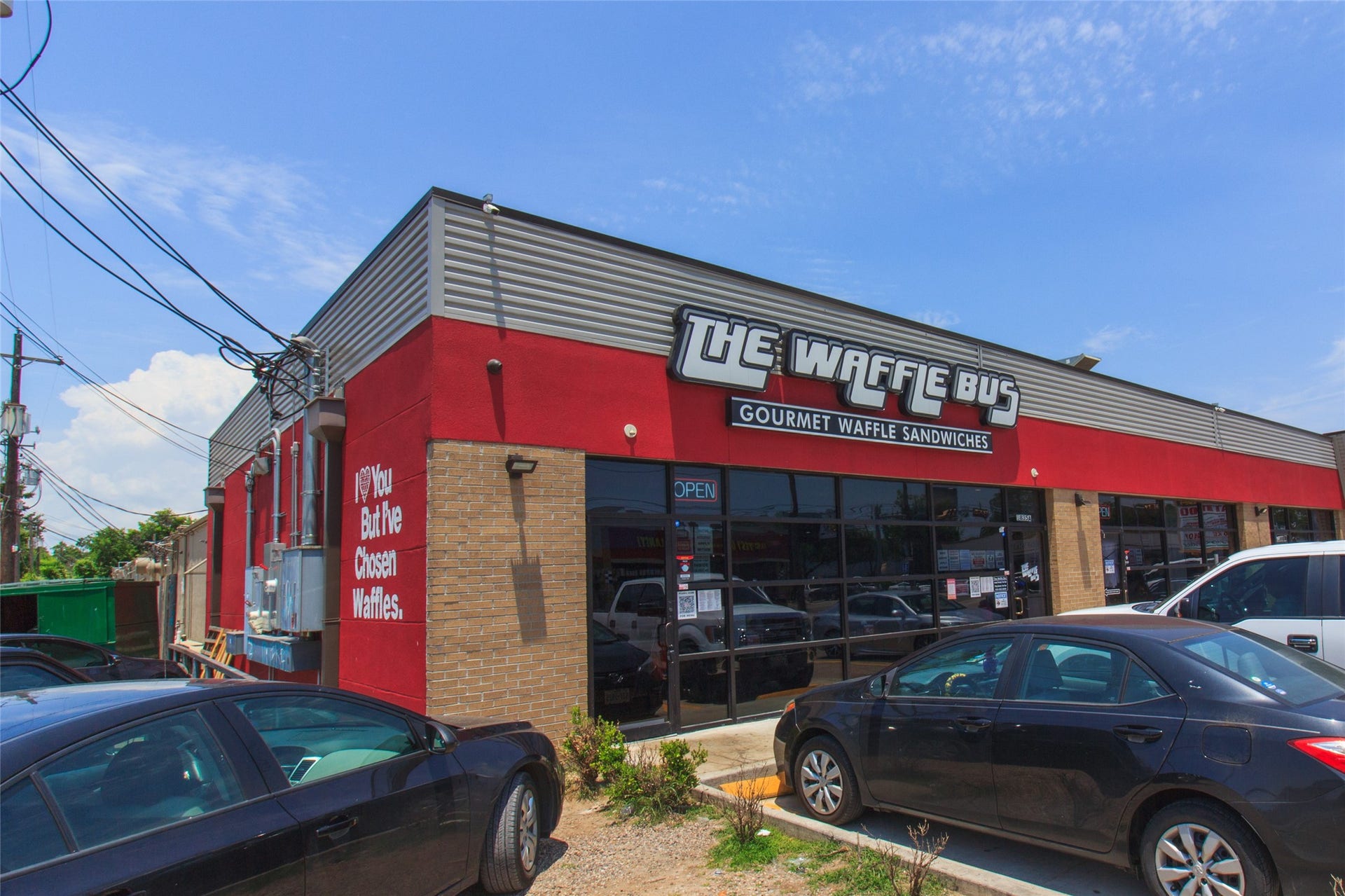 412 Neyland Street, #G, Houston, TX 77022 Close proximities to The Heights' restaurants and bars!