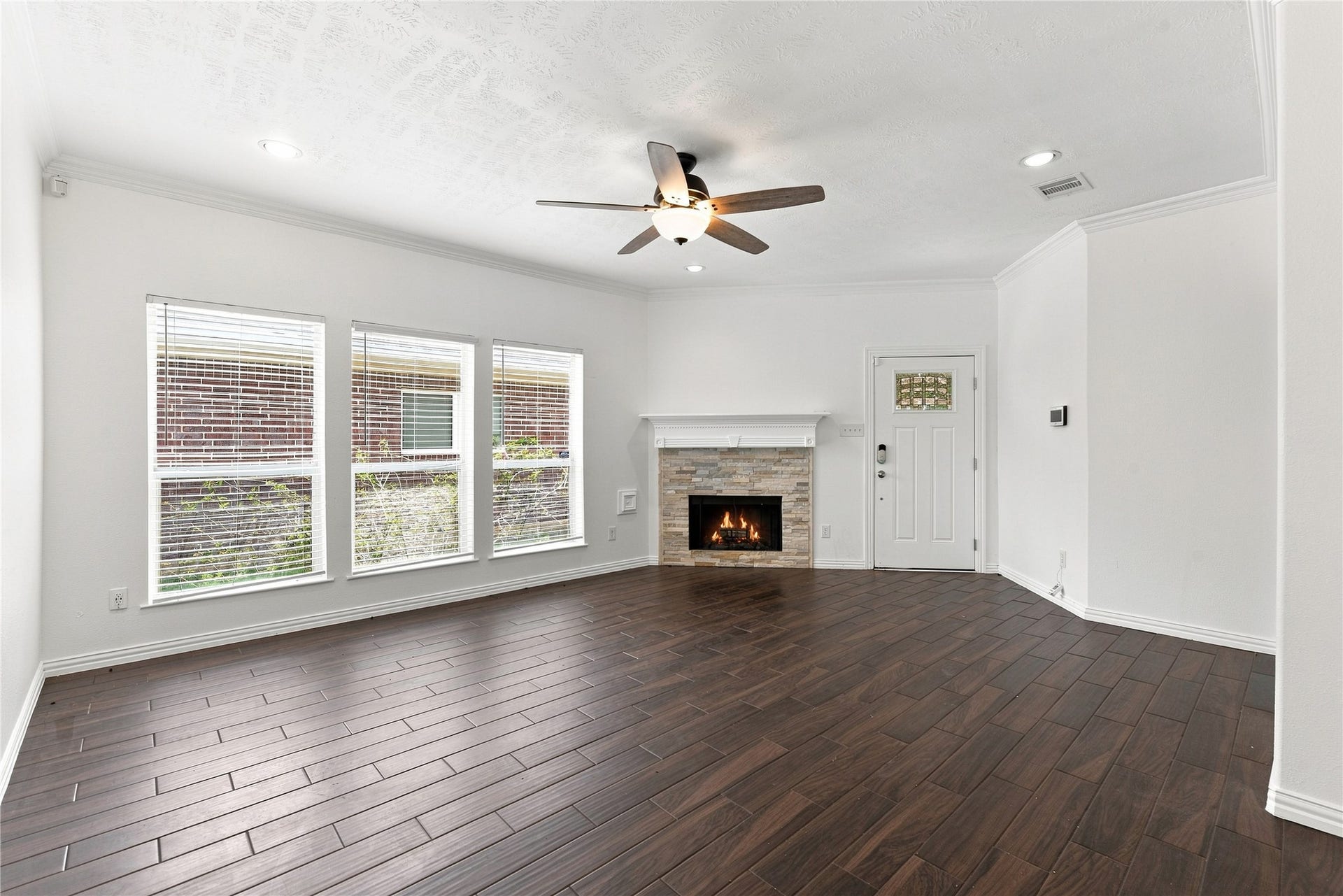 3719 Nichols Avenue, Dickinson, TX 77539 3719 Nichols Avenue, Dickinson, TX 77539