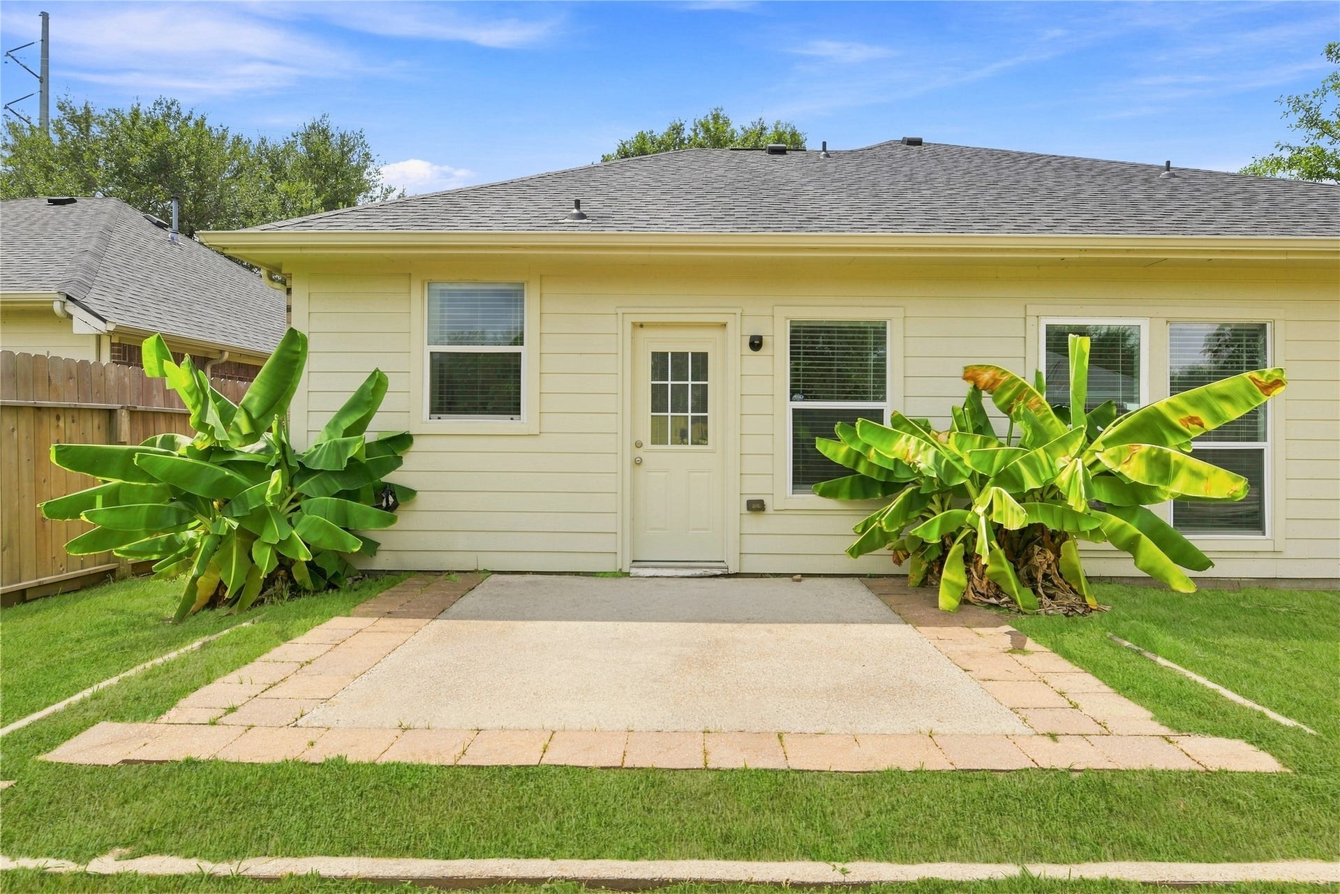 3719 Nichols Avenue, Dickinson, TX 77539 3719 Nichols Avenue, Dickinson, TX 77539