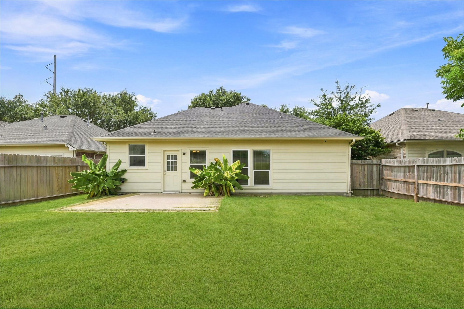 3719 Nichols Avenue, Dickinson, TX 77539 3719 Nichols Avenue, Dickinson, TX 77539