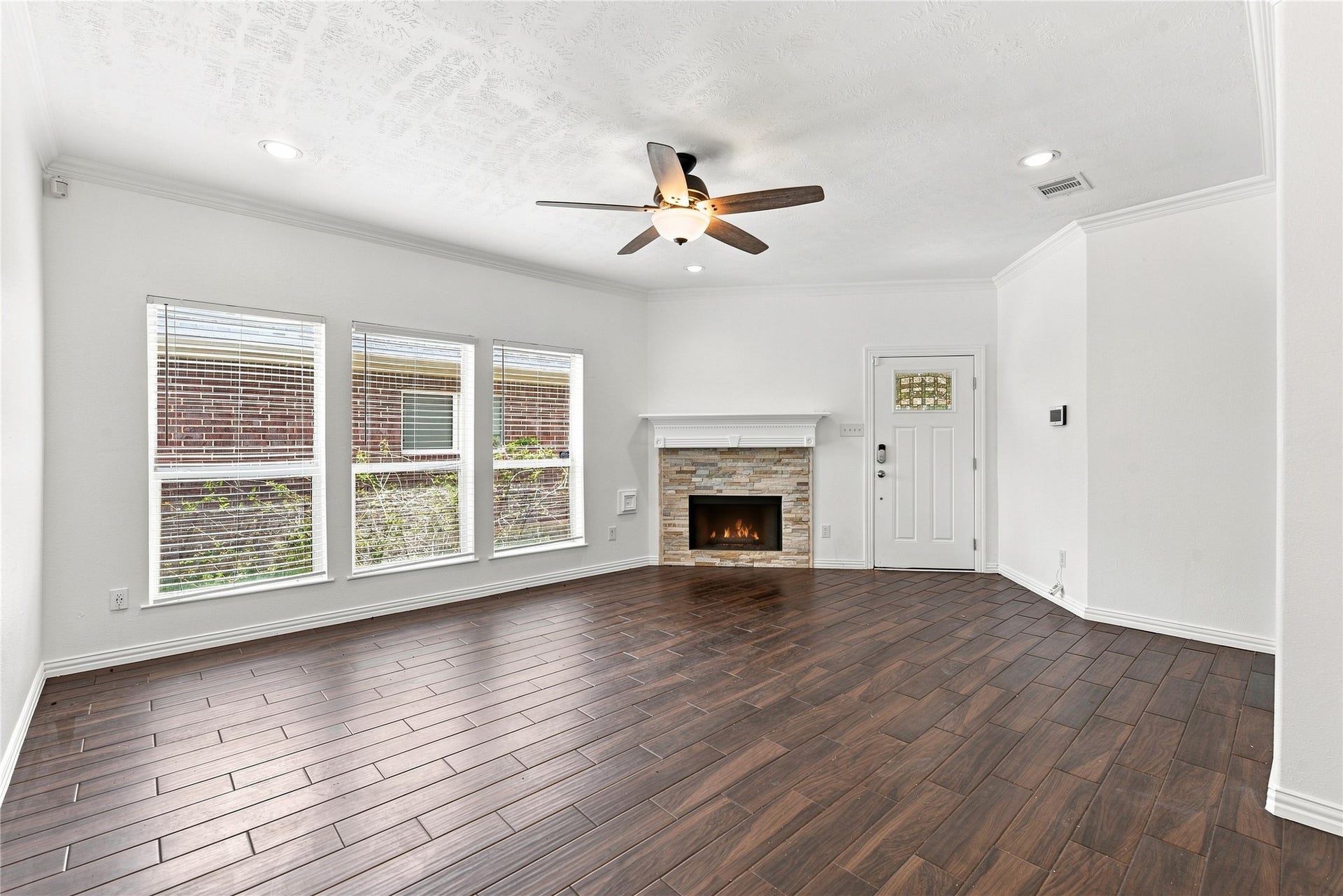 3719 Nichols Avenue, Dickinson, TX 77539 3719 Nichols Avenue, Dickinson, TX 77539