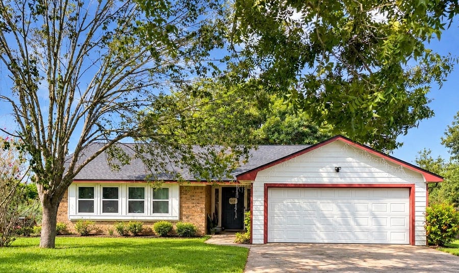 Property photo for 2682 County Road 769a, Brazoria, TX