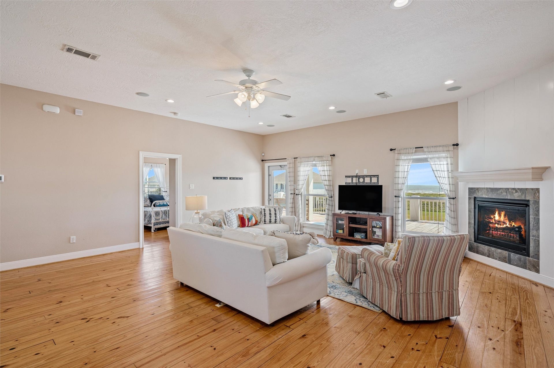 4017 Biscayne Beach Road, Port Bolivar, TX 77650