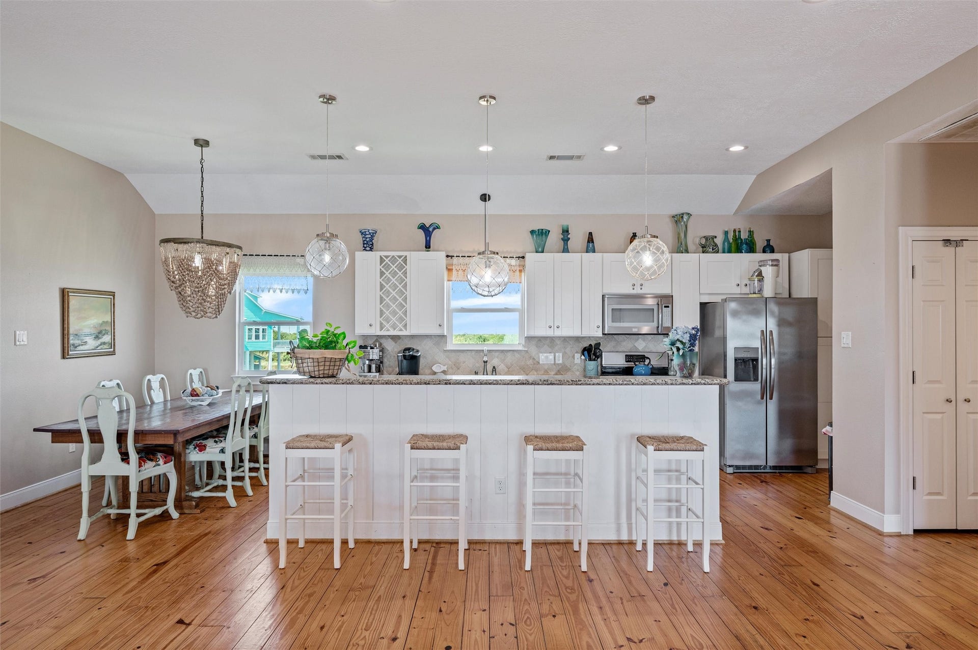 4017 Biscayne Beach Road, Port Bolivar, TX 77650