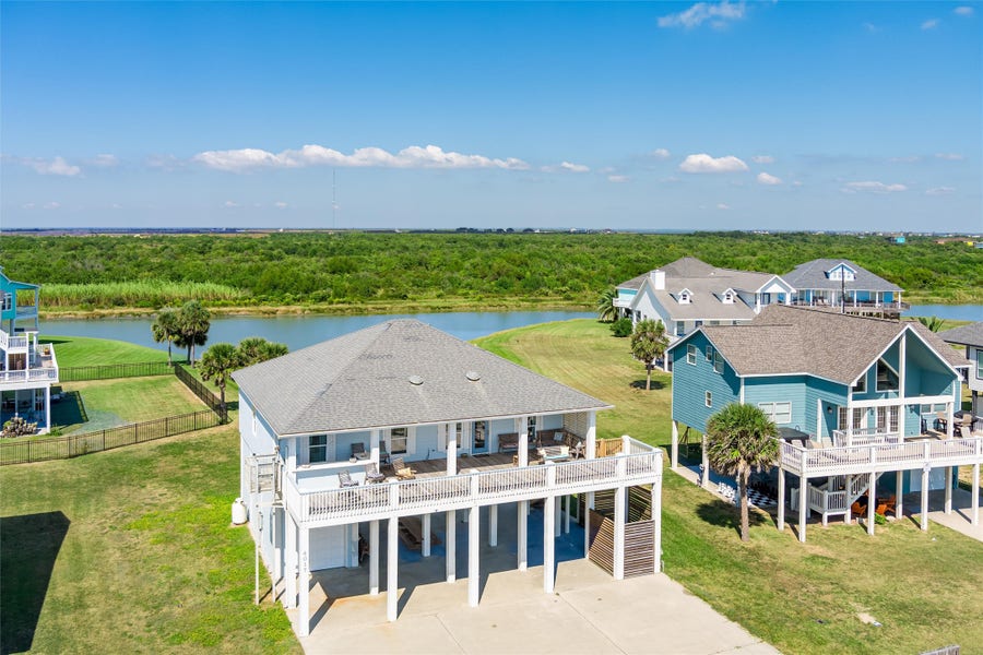 Property photo for 4017 Biscayne Beach Road, Port Bolivar, TX
