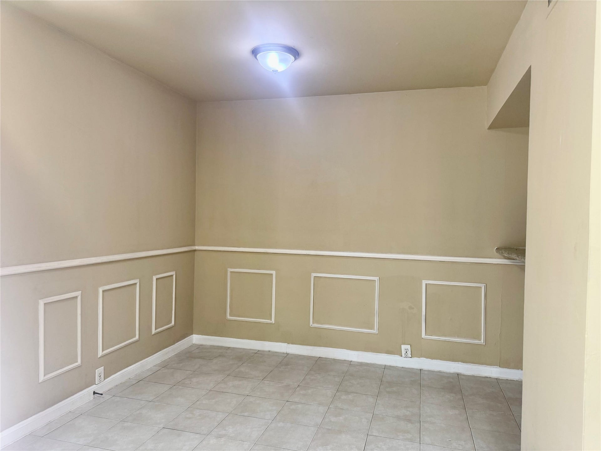 5353 Richmond Avenue, #4, Houston, TX 77056 5353 Richmond Avenue, #4, Houston, TX 77056