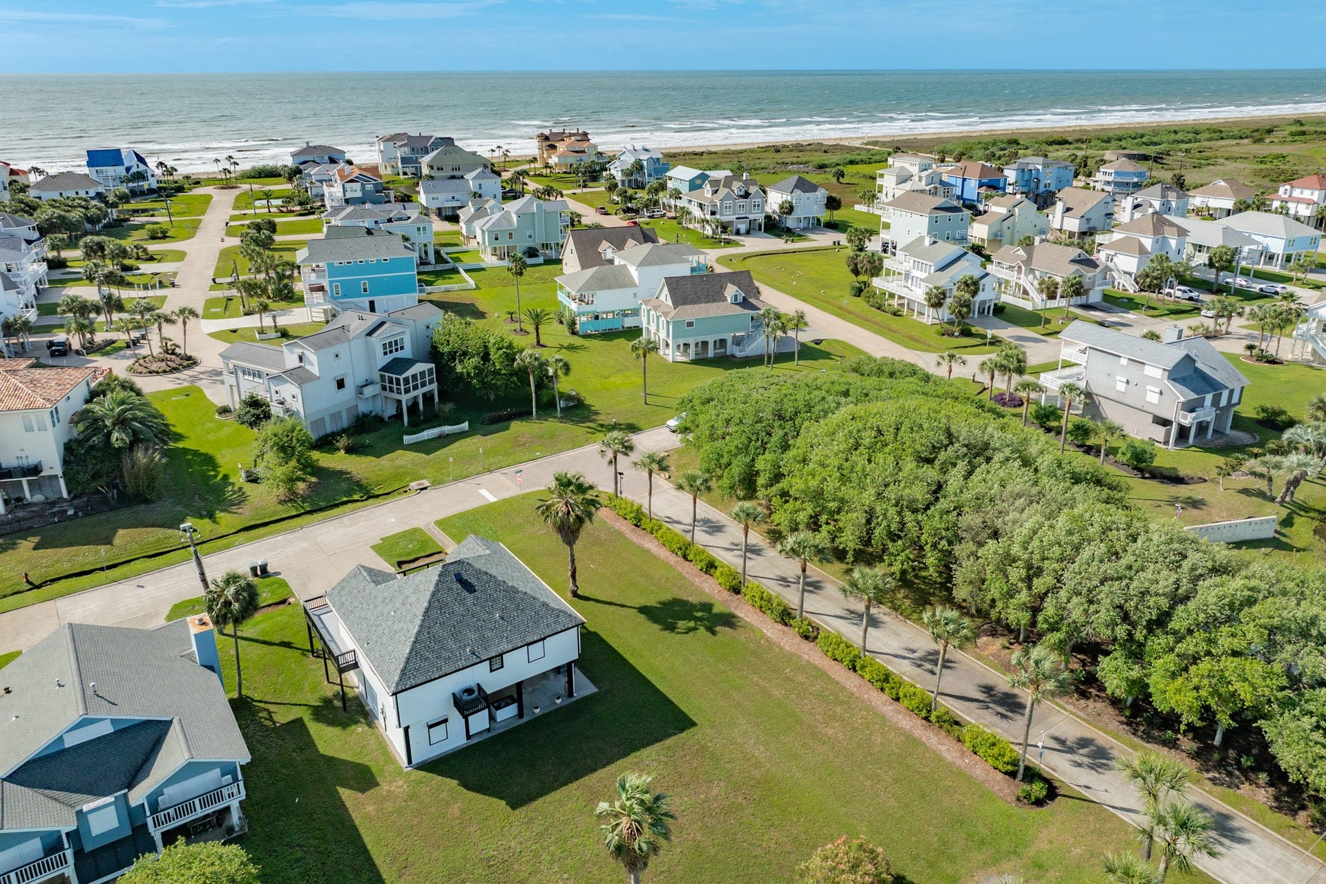 4003 Silver Reef, Galveston, TX 77554 4003 Silver Reef, Galveston, TX 77554