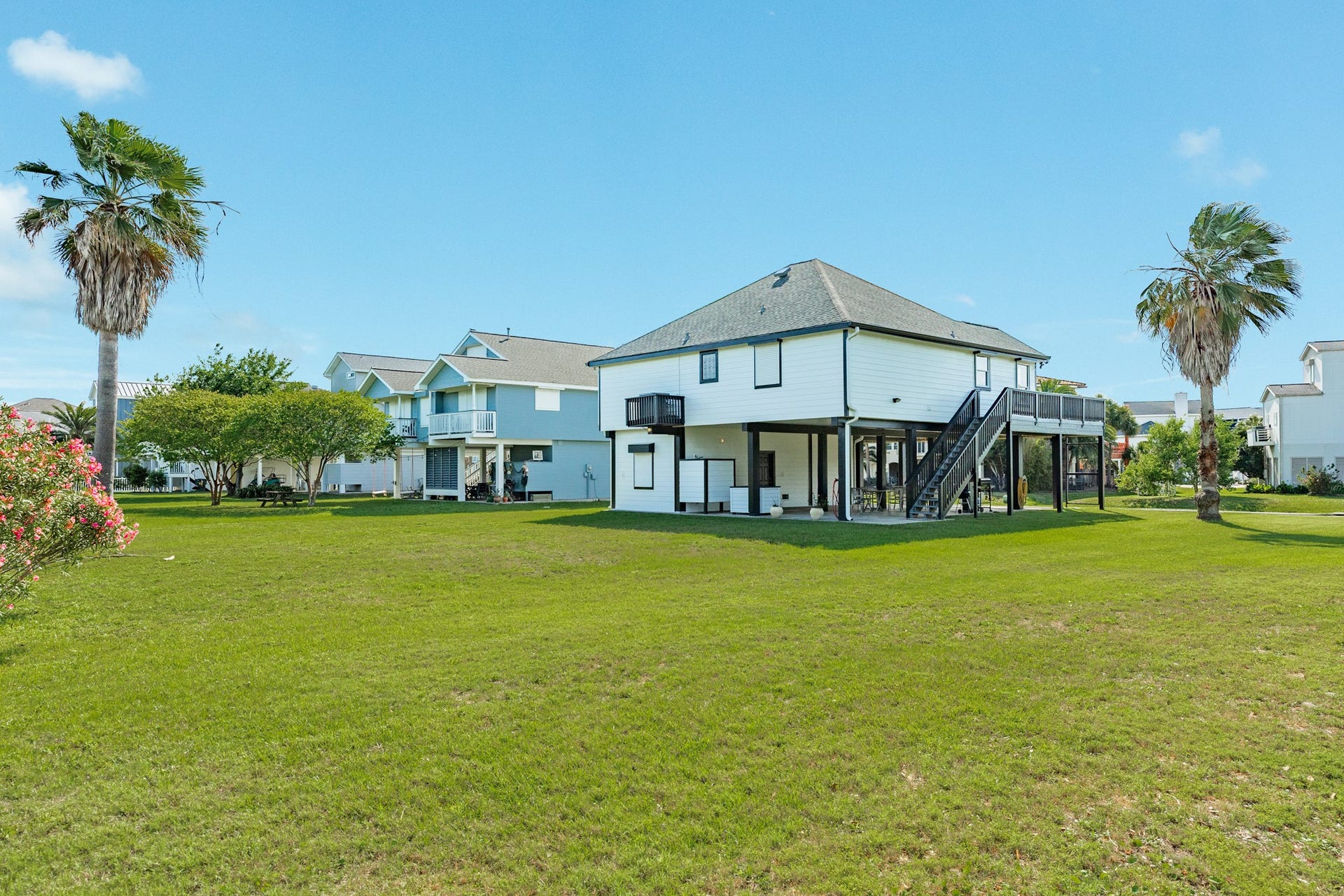 4003 Silver Reef, Galveston, TX 77554 4003 Silver Reef, Galveston, TX 77554