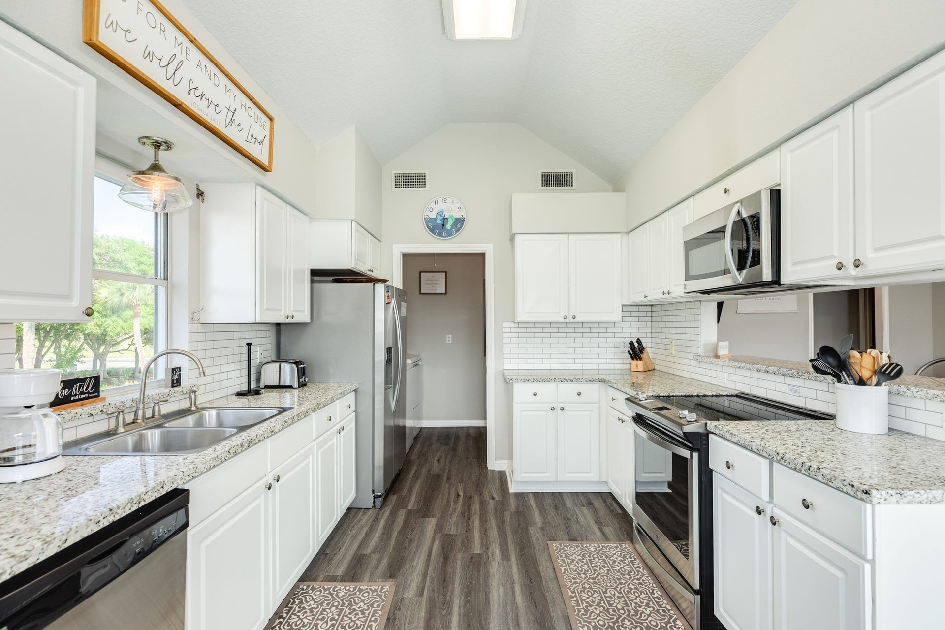 4003 Silver Reef, Galveston, TX 77554 4003 Silver Reef, Galveston, TX 77554