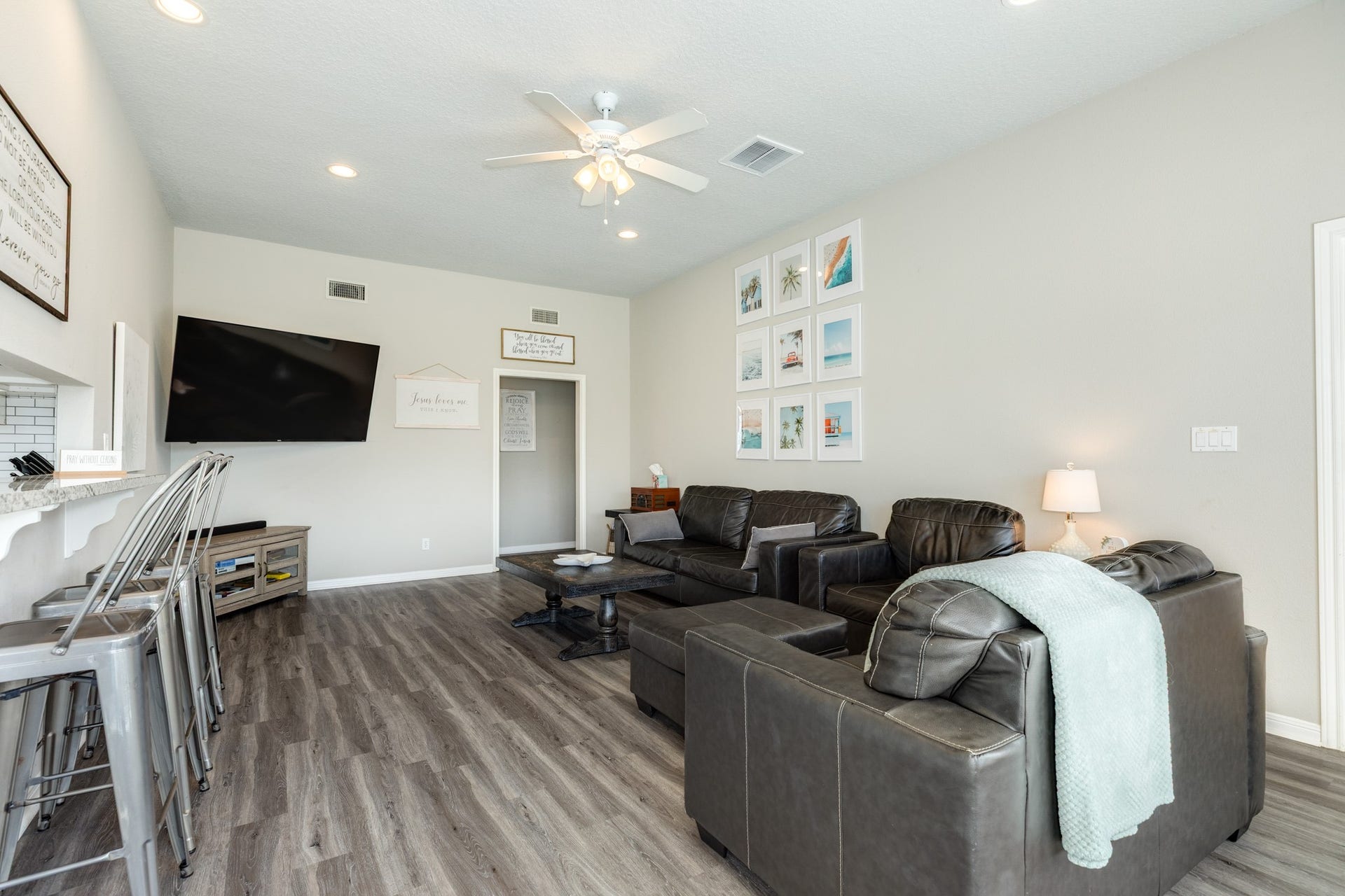 4003 Silver Reef, Galveston, TX 77554 4003 Silver Reef, Galveston, TX 77554